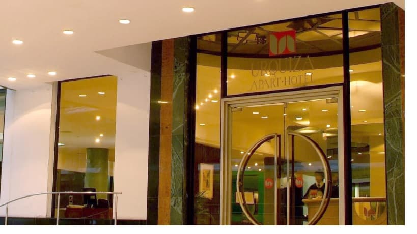 Urquiza Apart Hotel & Suites