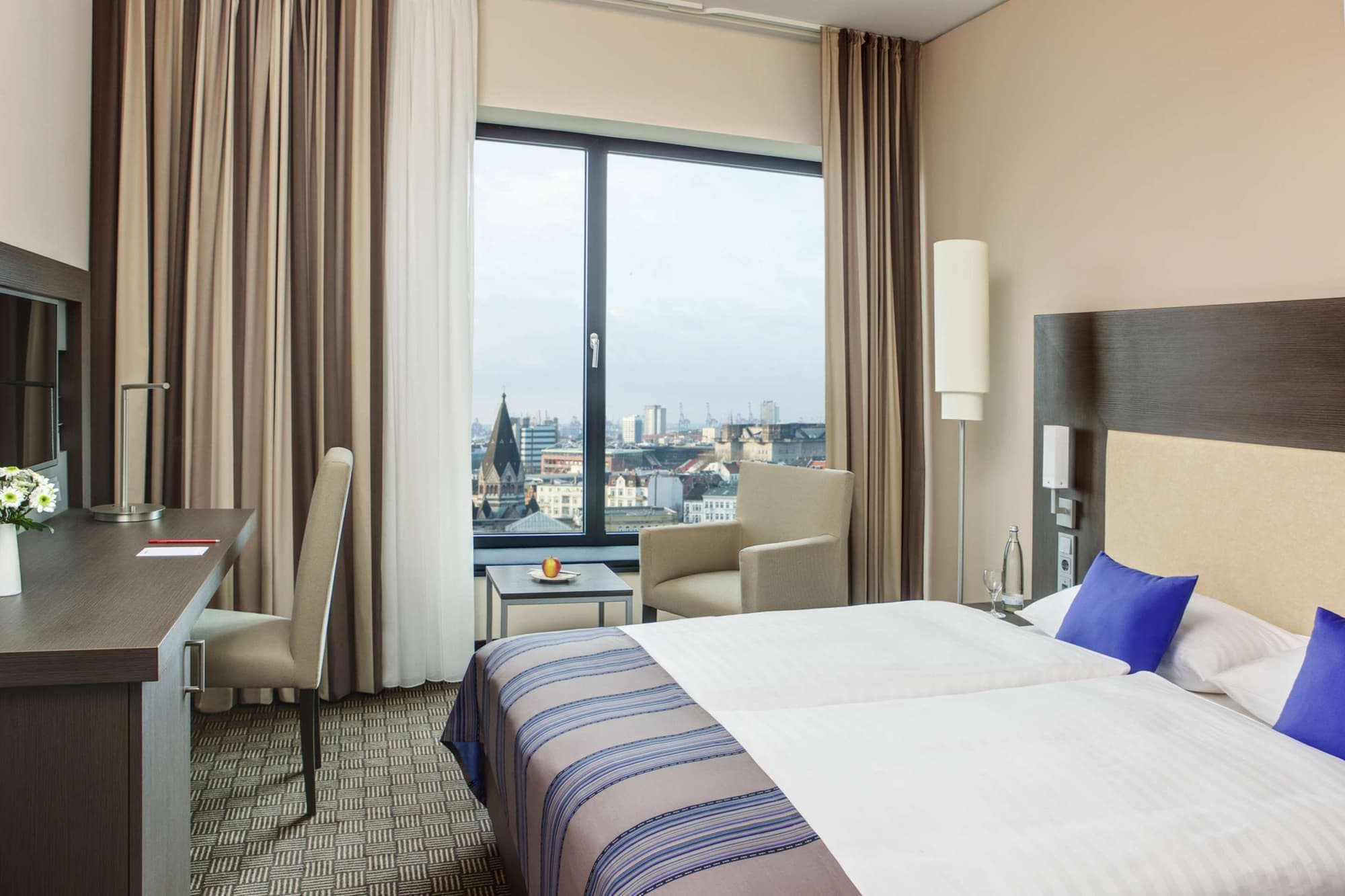IntercityHotel Hamburg Dammtor