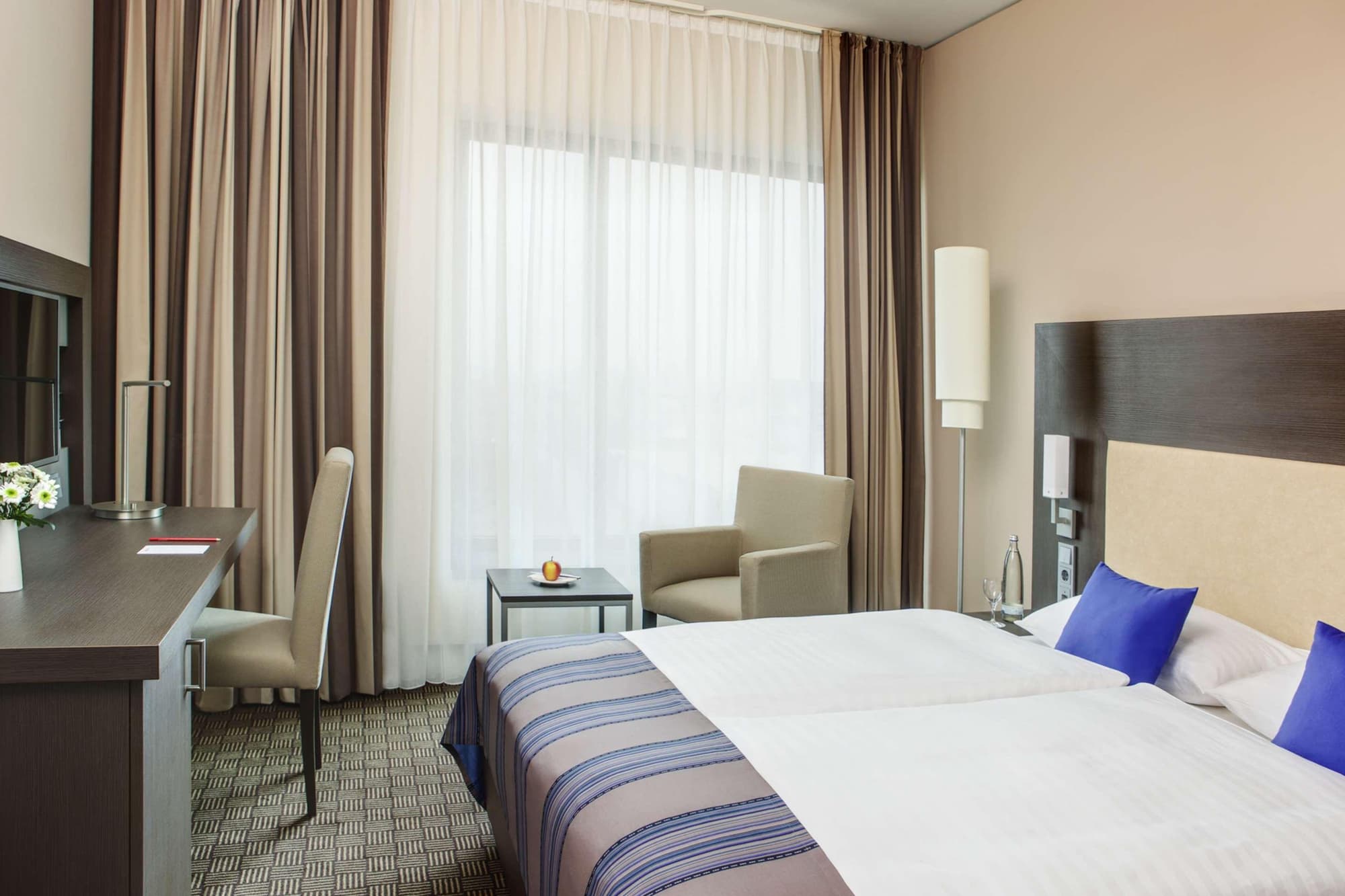 IntercityHotel Hamburg Dammtor