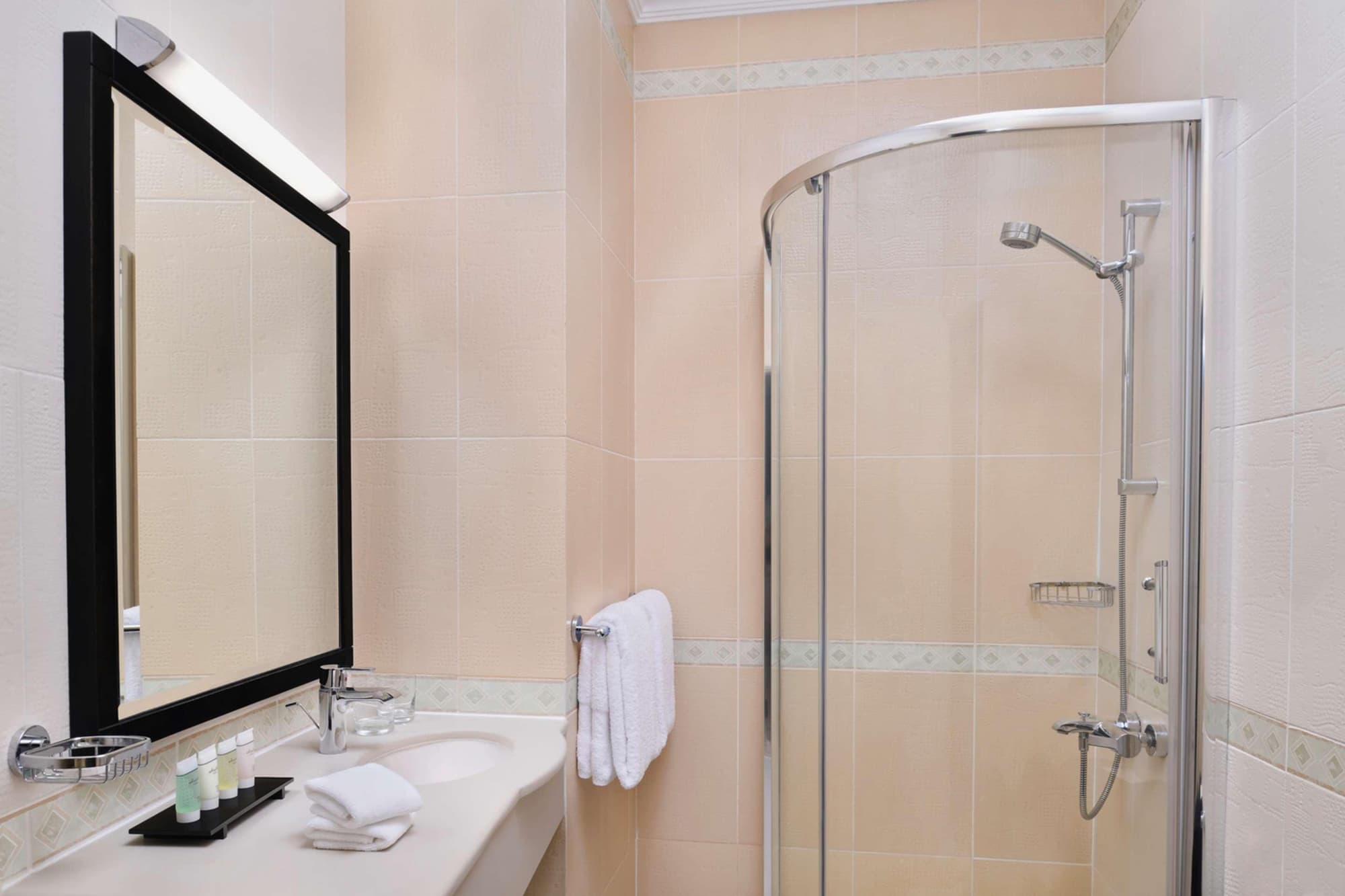 Al Hamra Residence