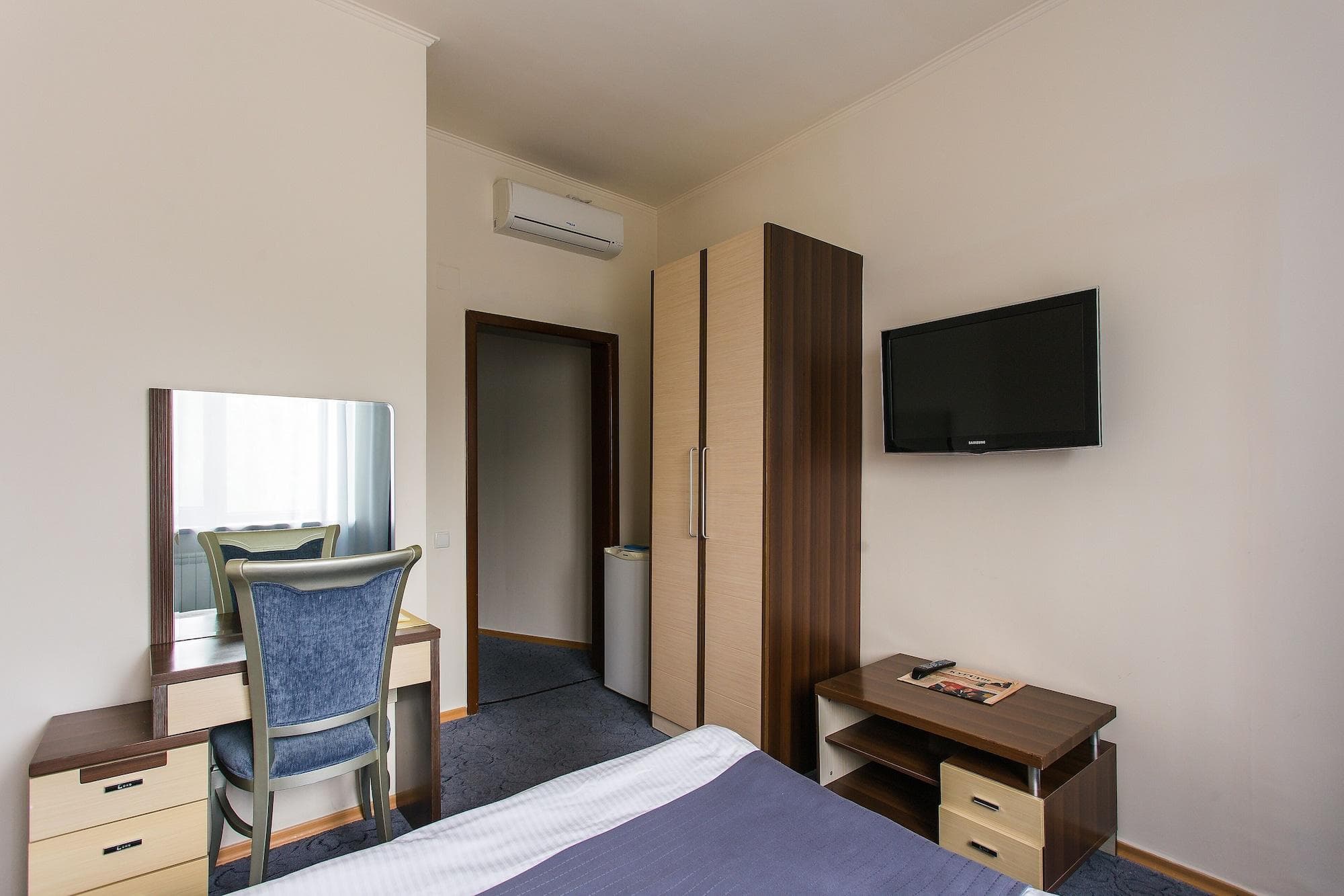 Alma Hotel