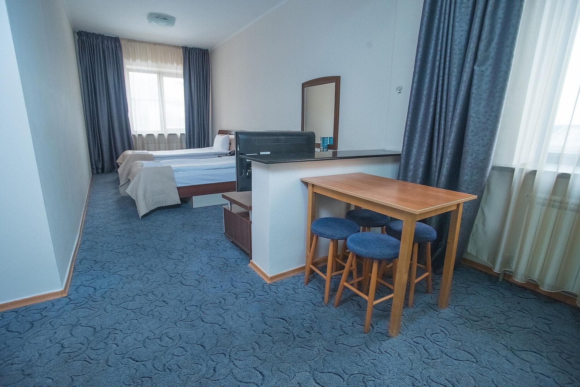 Alma Hotel