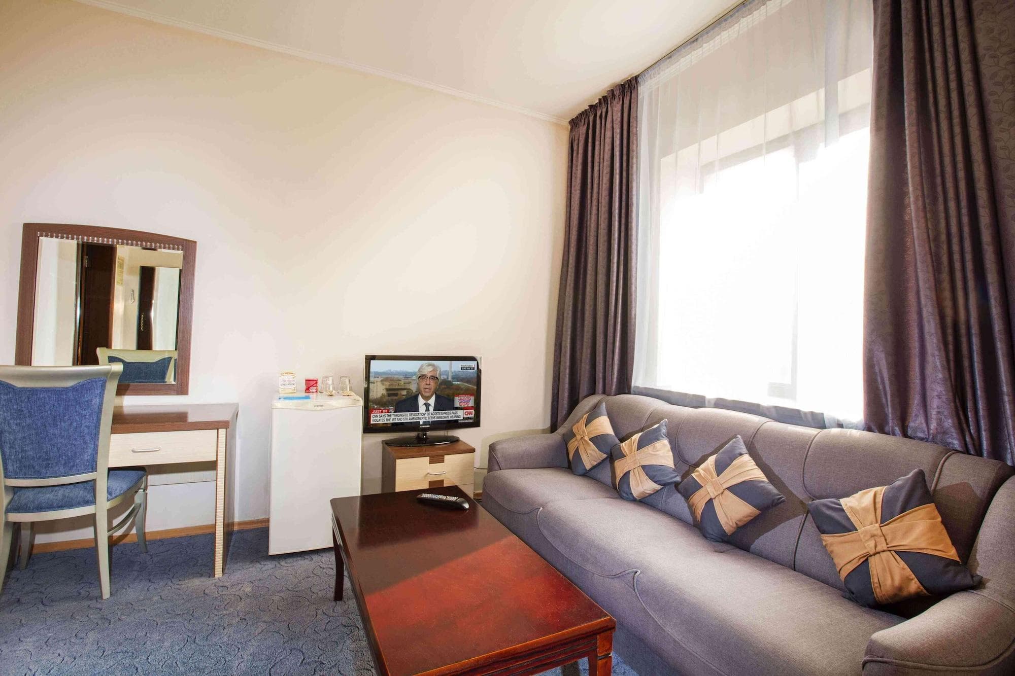 Alma Hotel