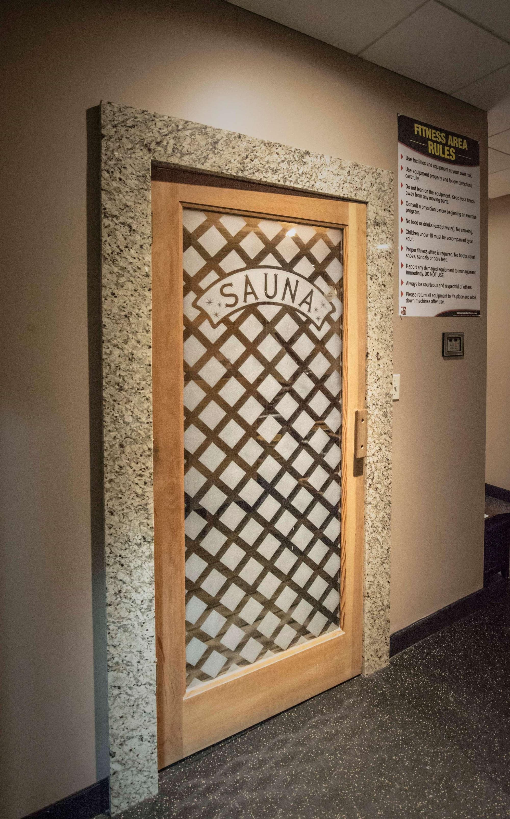 Salvatore's Garden Place Hotel