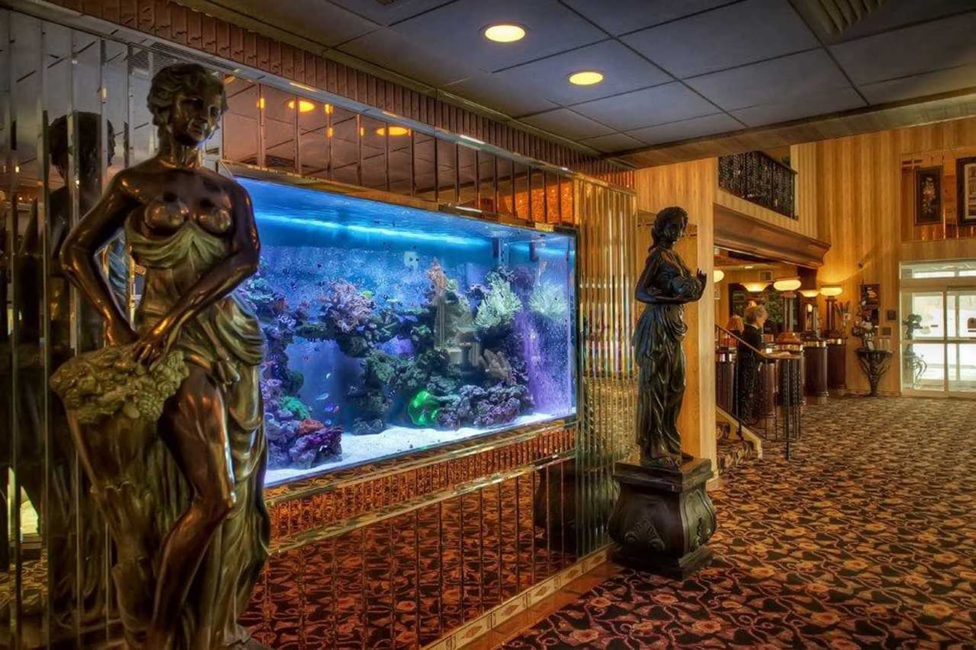 Salvatore's Garden Place Hotel