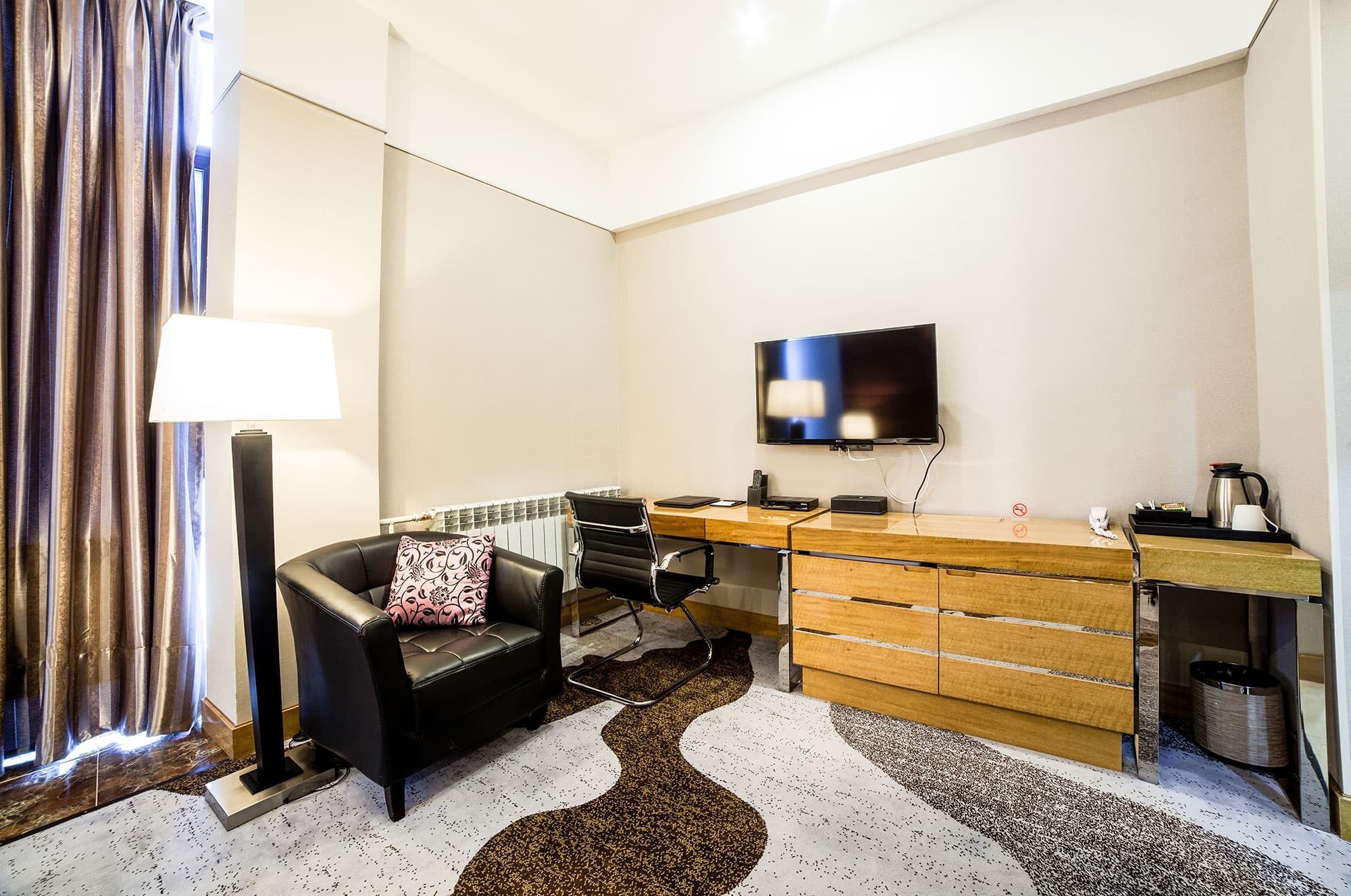 Absolute Hotel