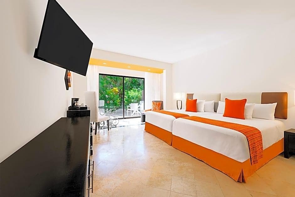 Grand Oasis Tulum Riviera