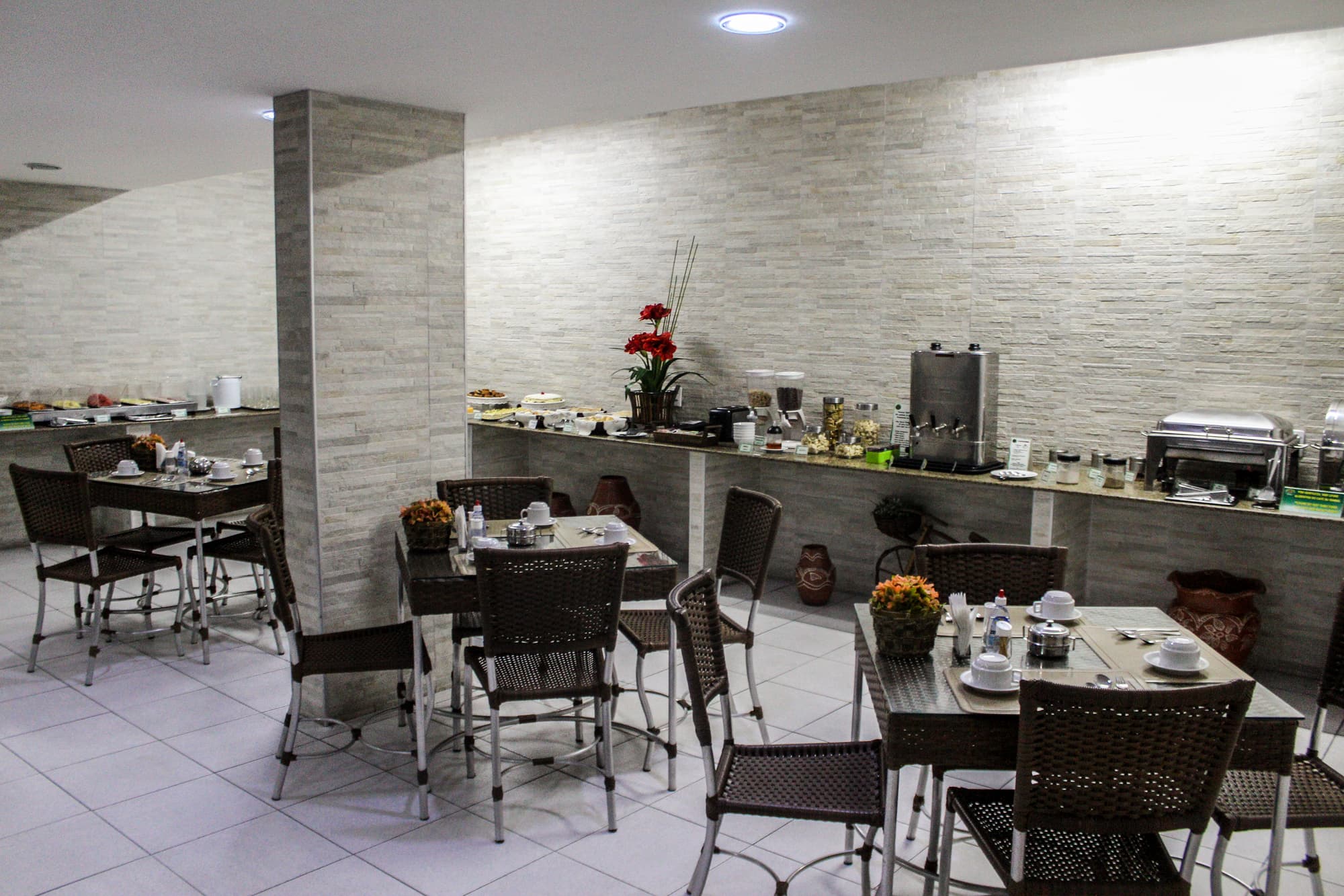 Abrolhos Praia Hotel