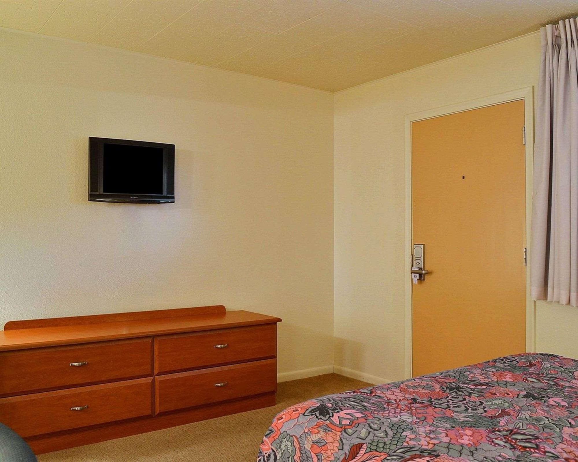 Rodeway Inn Cody, Room