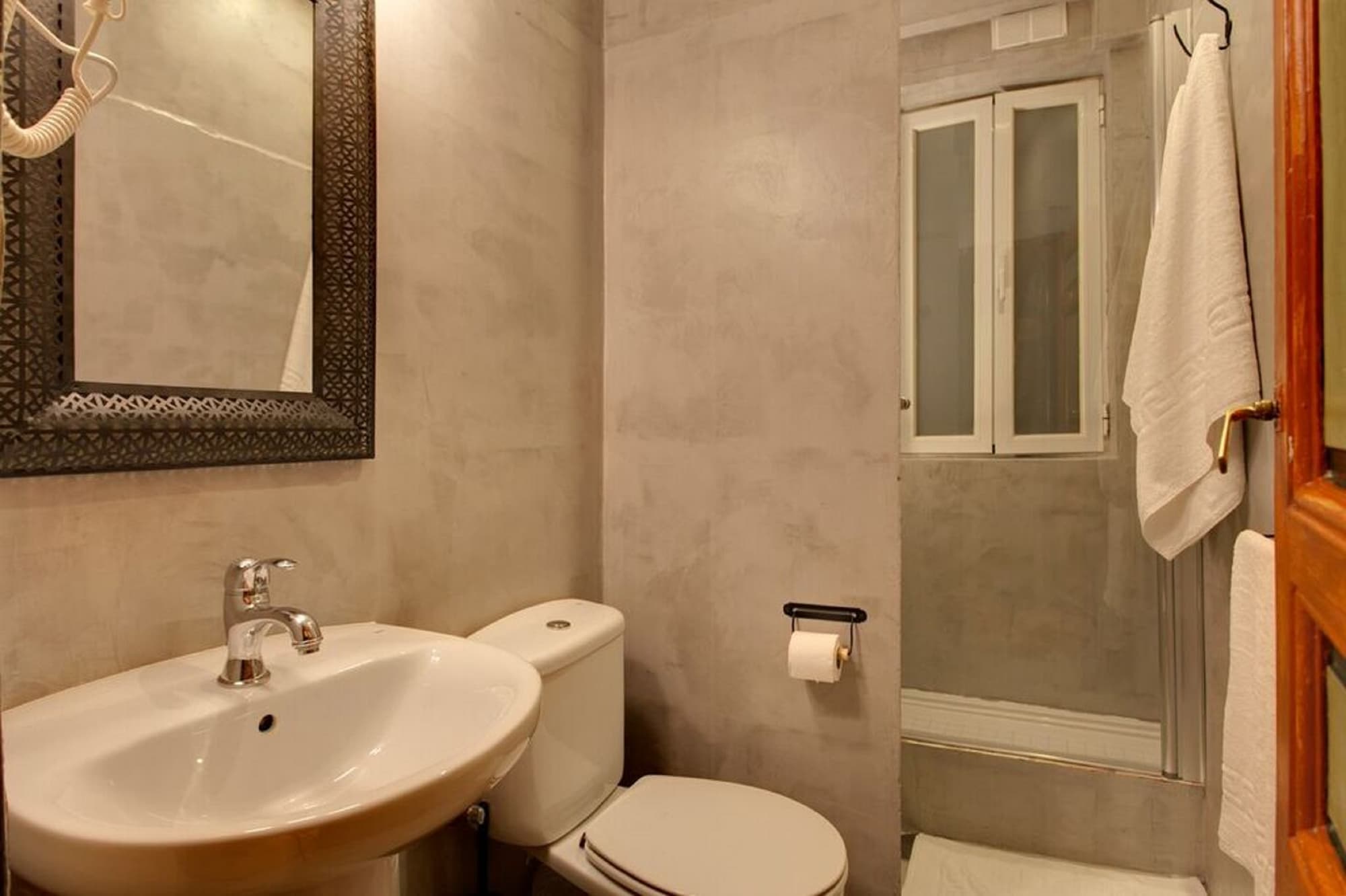 Abracadabra Suites