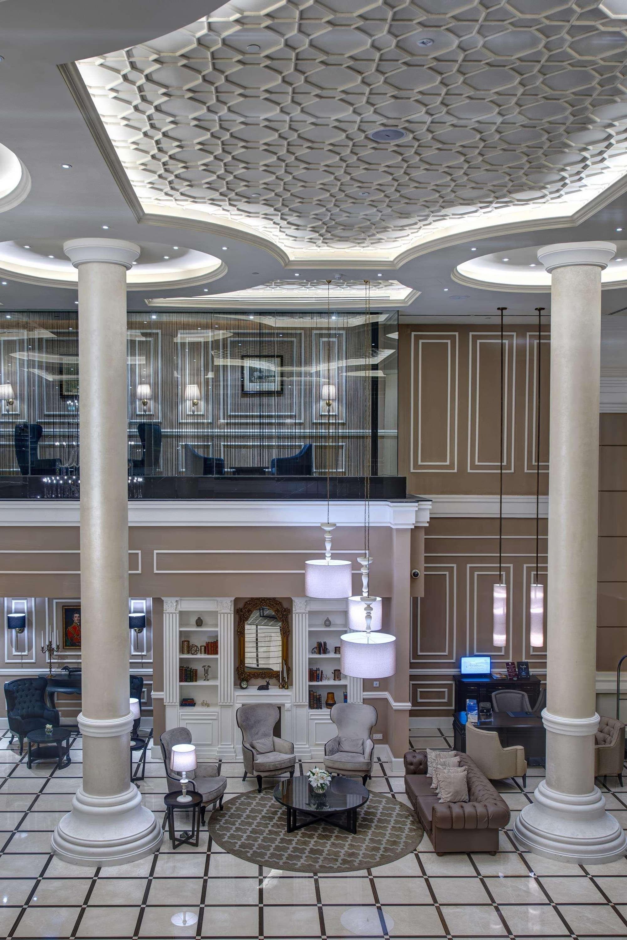 Dukes The Palm Dubai Hotel, Lobby