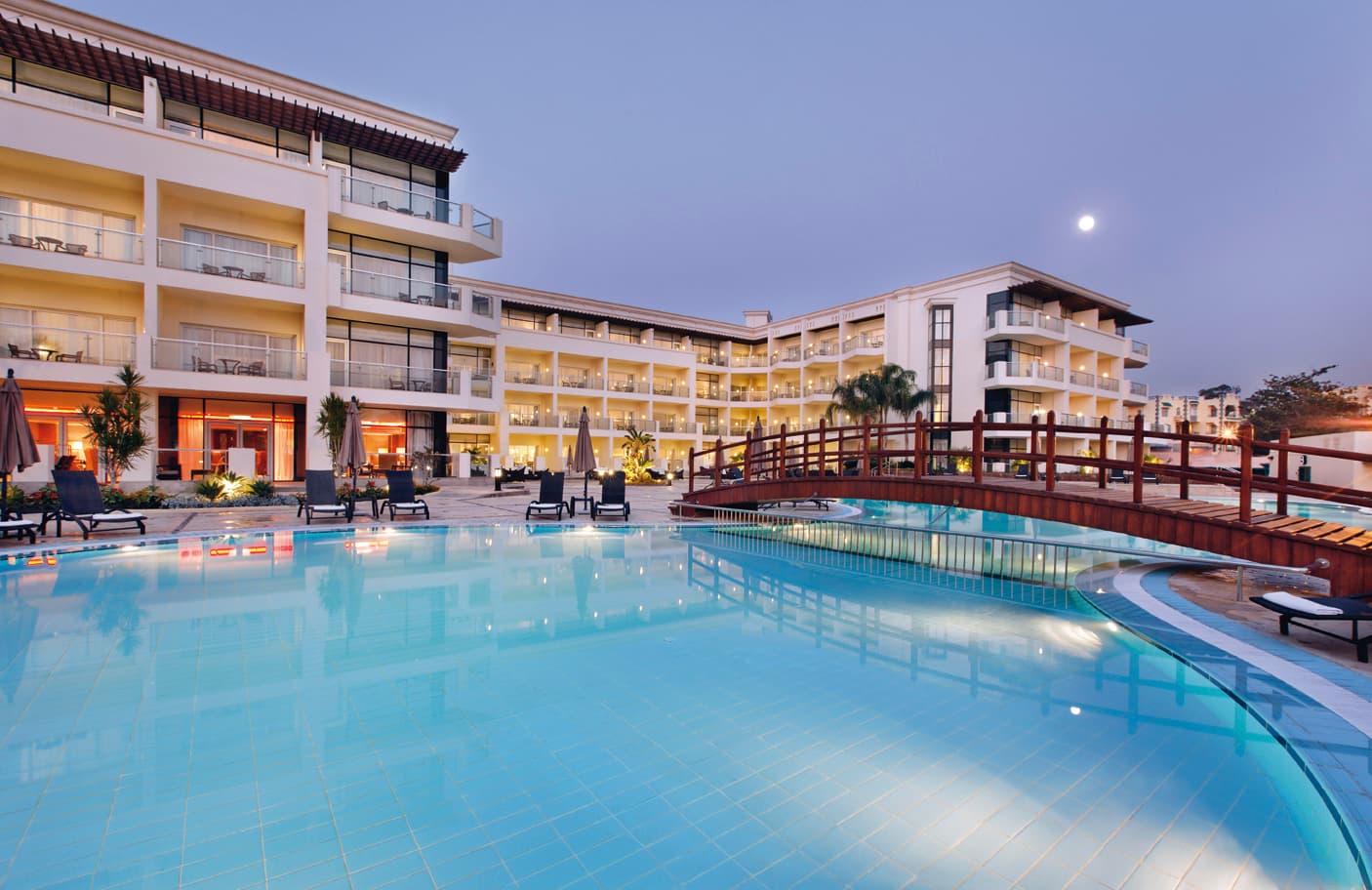Cairo Pyramids Hotel