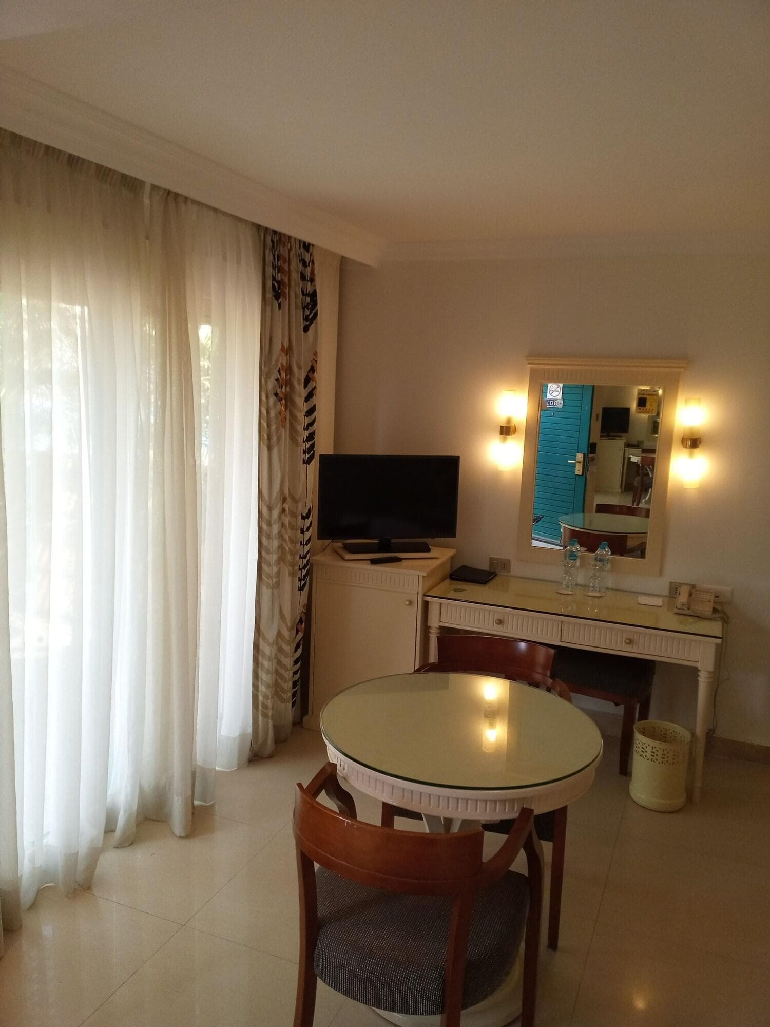 Cairo Pyramids Hotel