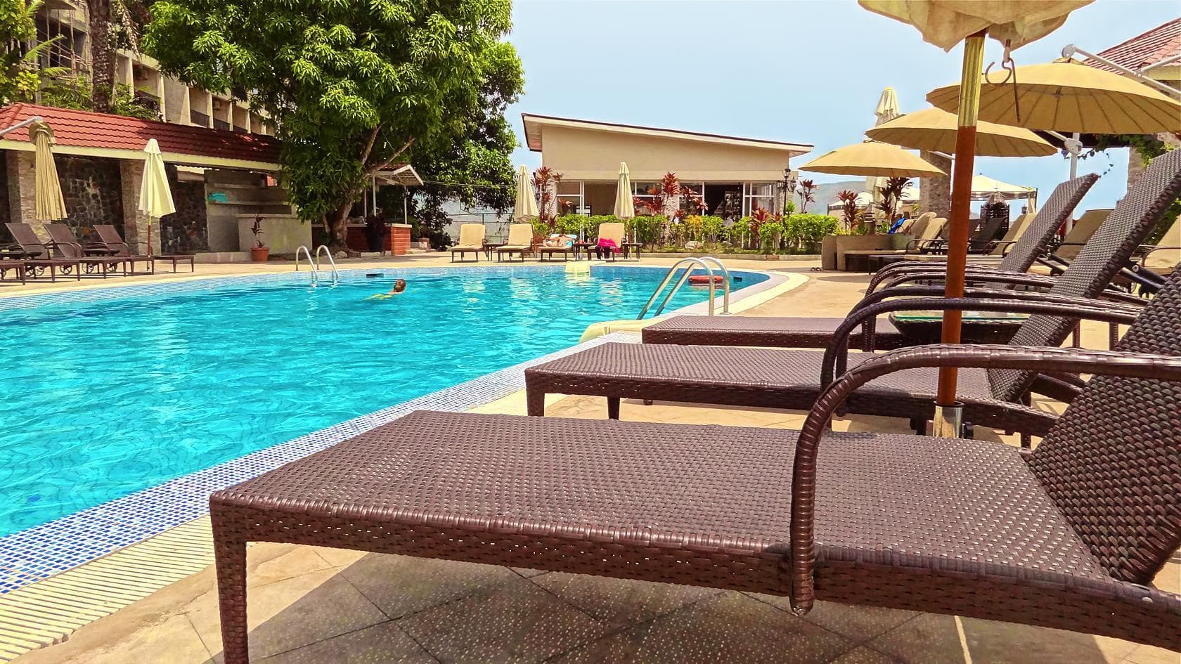 The Country Lodge Complex