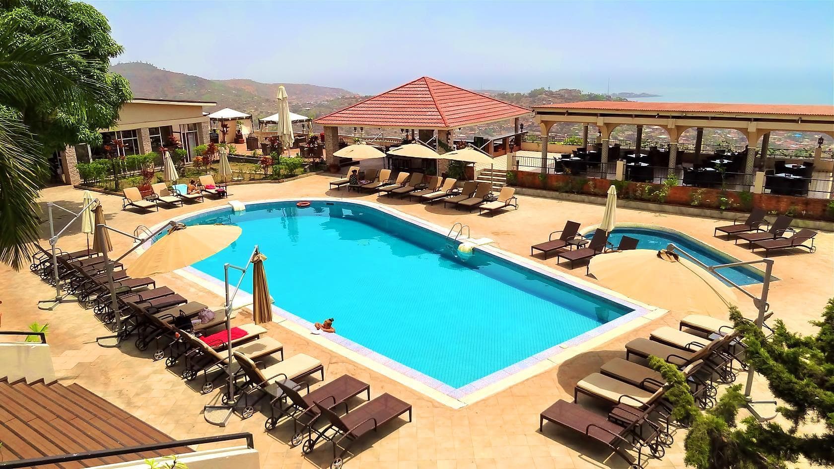 The Country Lodge Complex