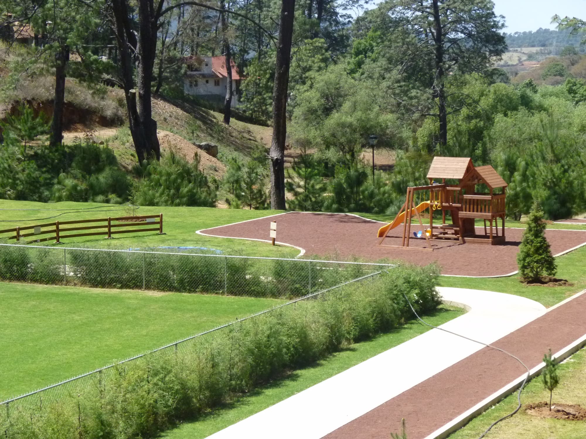Bosque Escondido