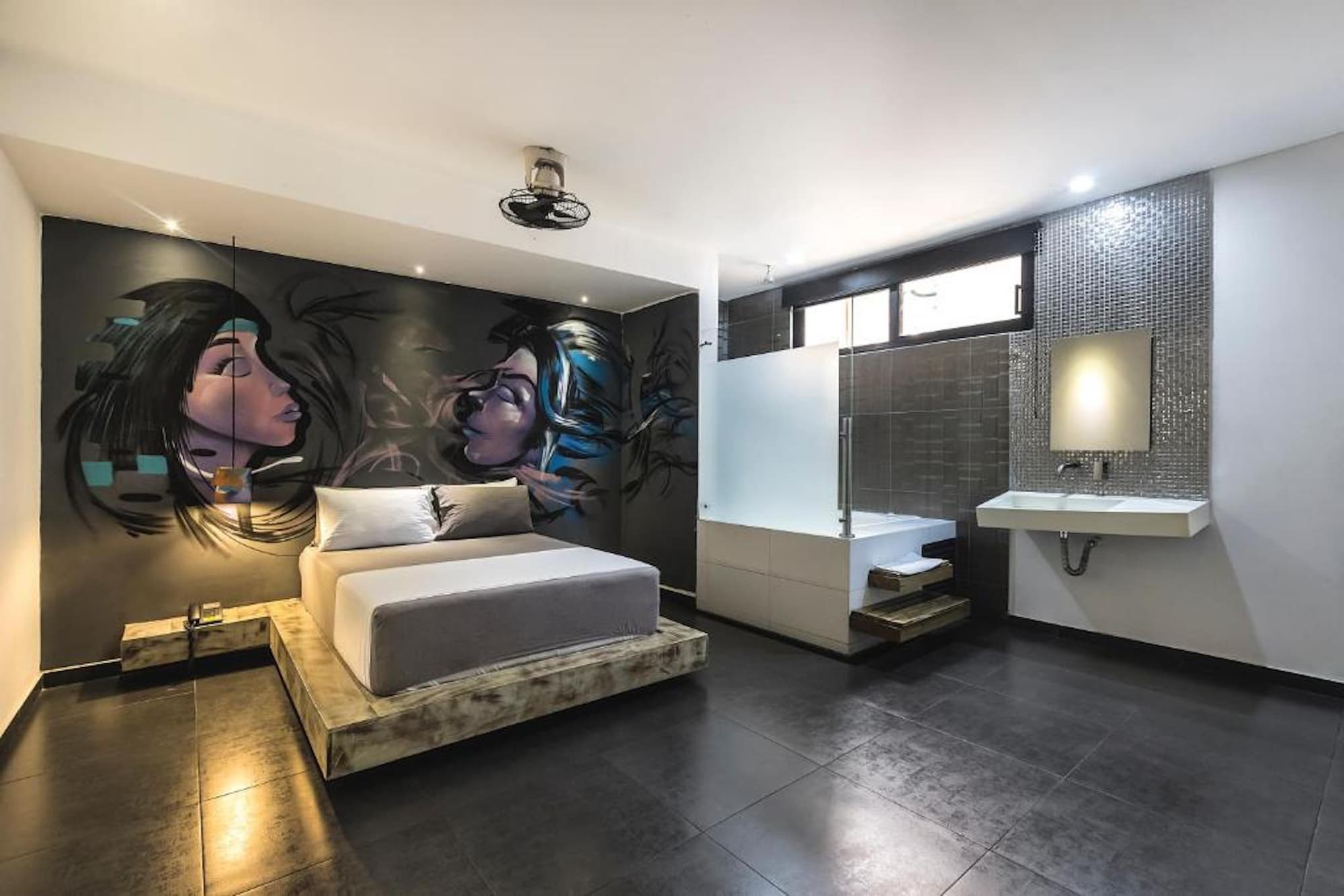 Gallery Hotel Medellin
