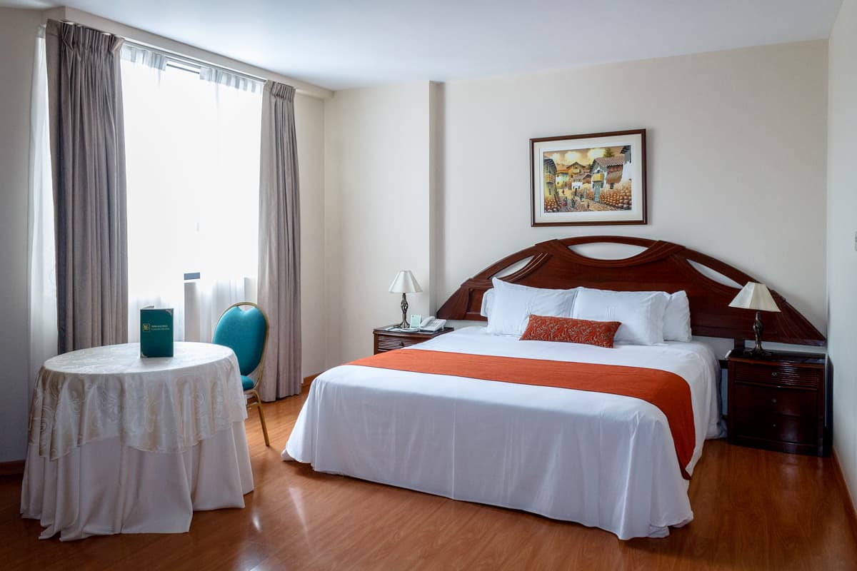 Miraflores Colon Hotel