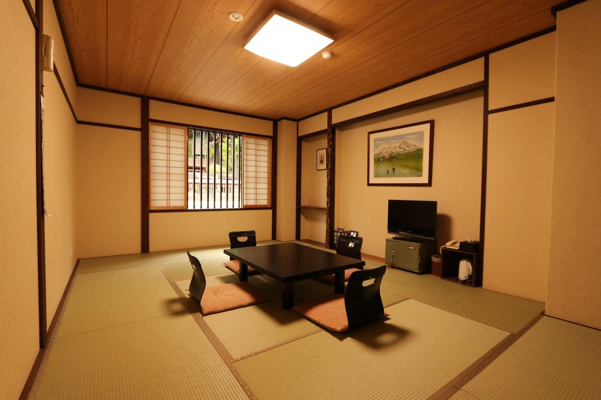Yamakyu, Room