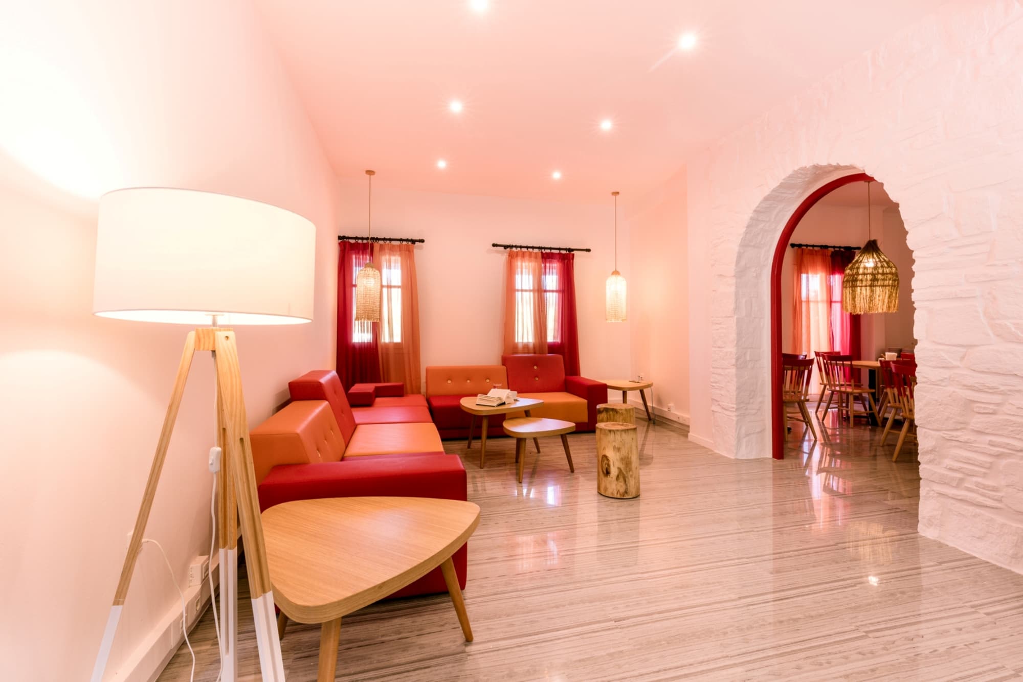 Acqua Vatos Paros, Lobby