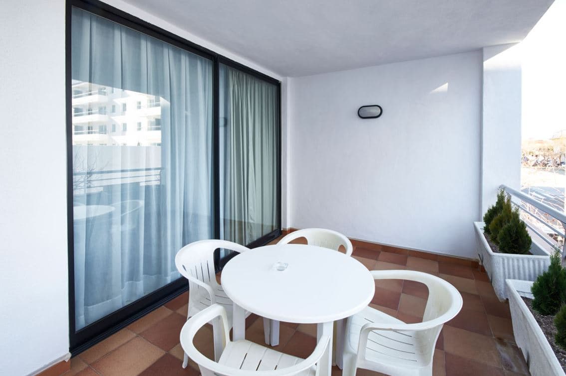 Beatrix 2000 - Caliu Apartments