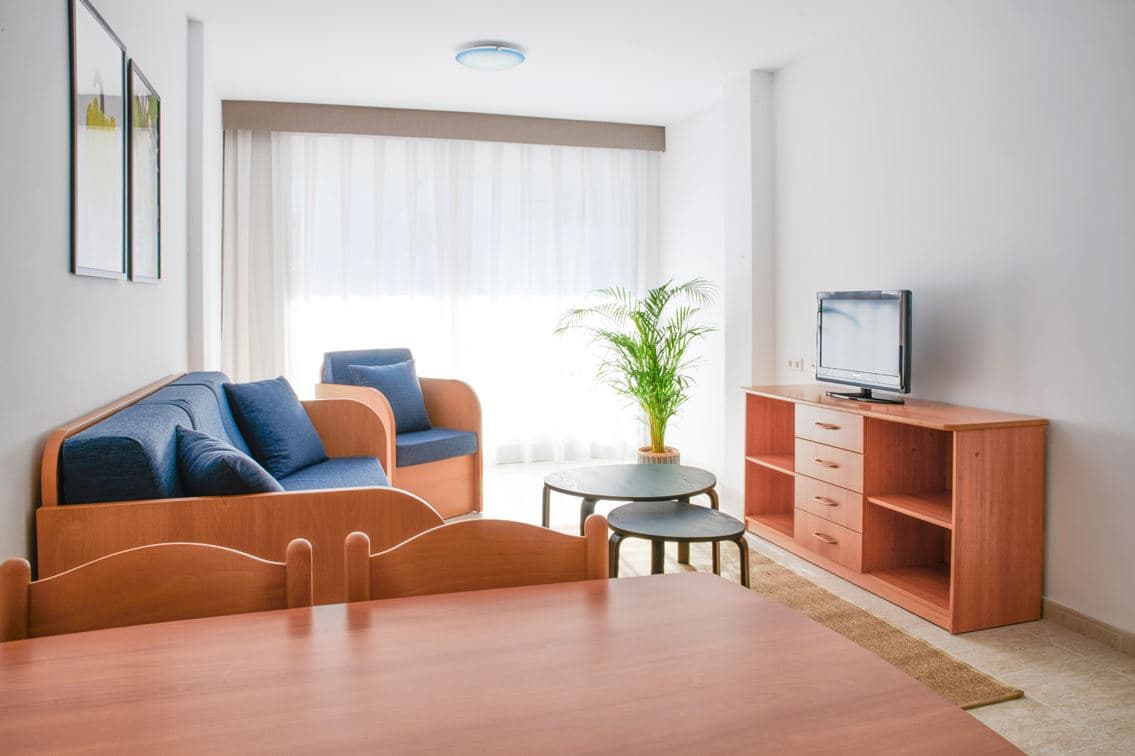 Beatrix 2000 - Caliu Apartments
