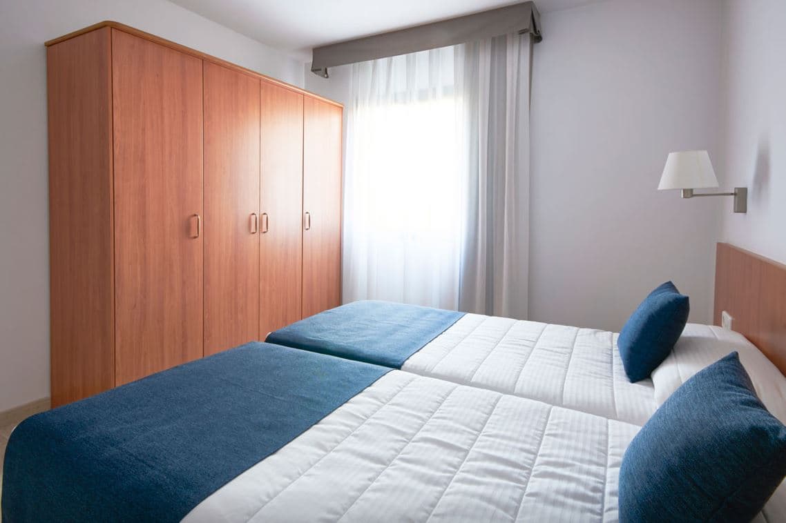 Beatrix 2000 - Caliu Apartments
