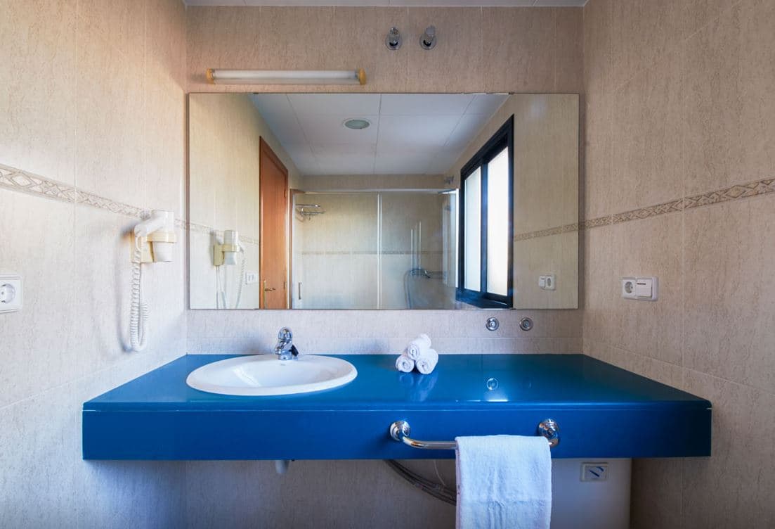 Beatrix 2000 - Caliu Apartments