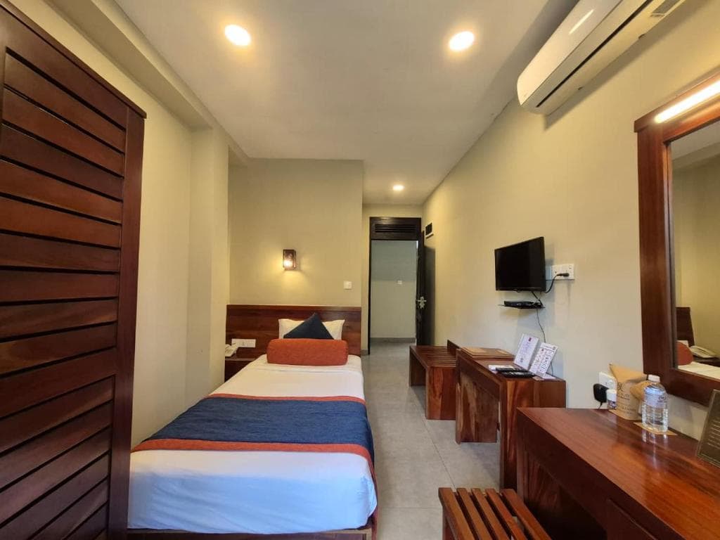Oak Ray Ella Gap Hotel