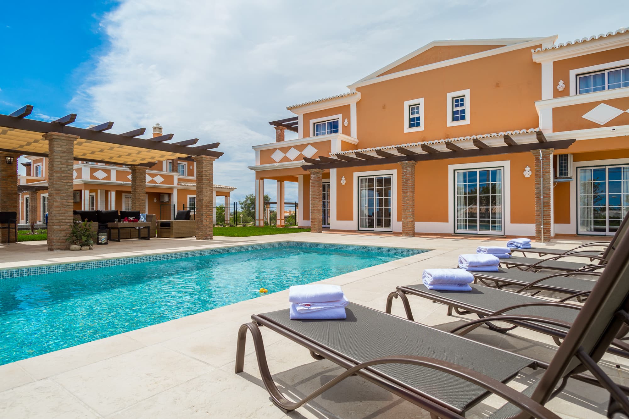 Colina Villas (duplicated -correct ID2750)
