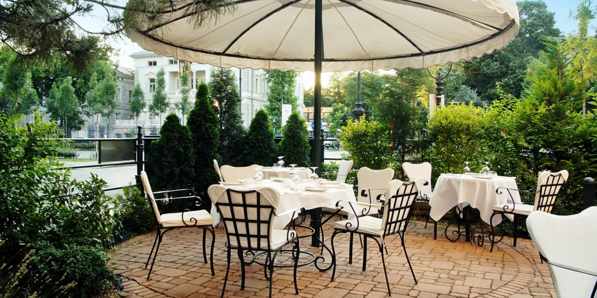 Mamaison Hotel Andrassy Budapest, Terrace