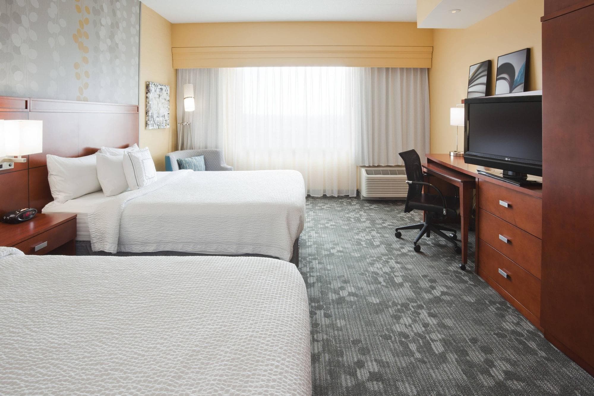 Courtyard Minneapolis Maple Grove/Arbor Lakes, Room