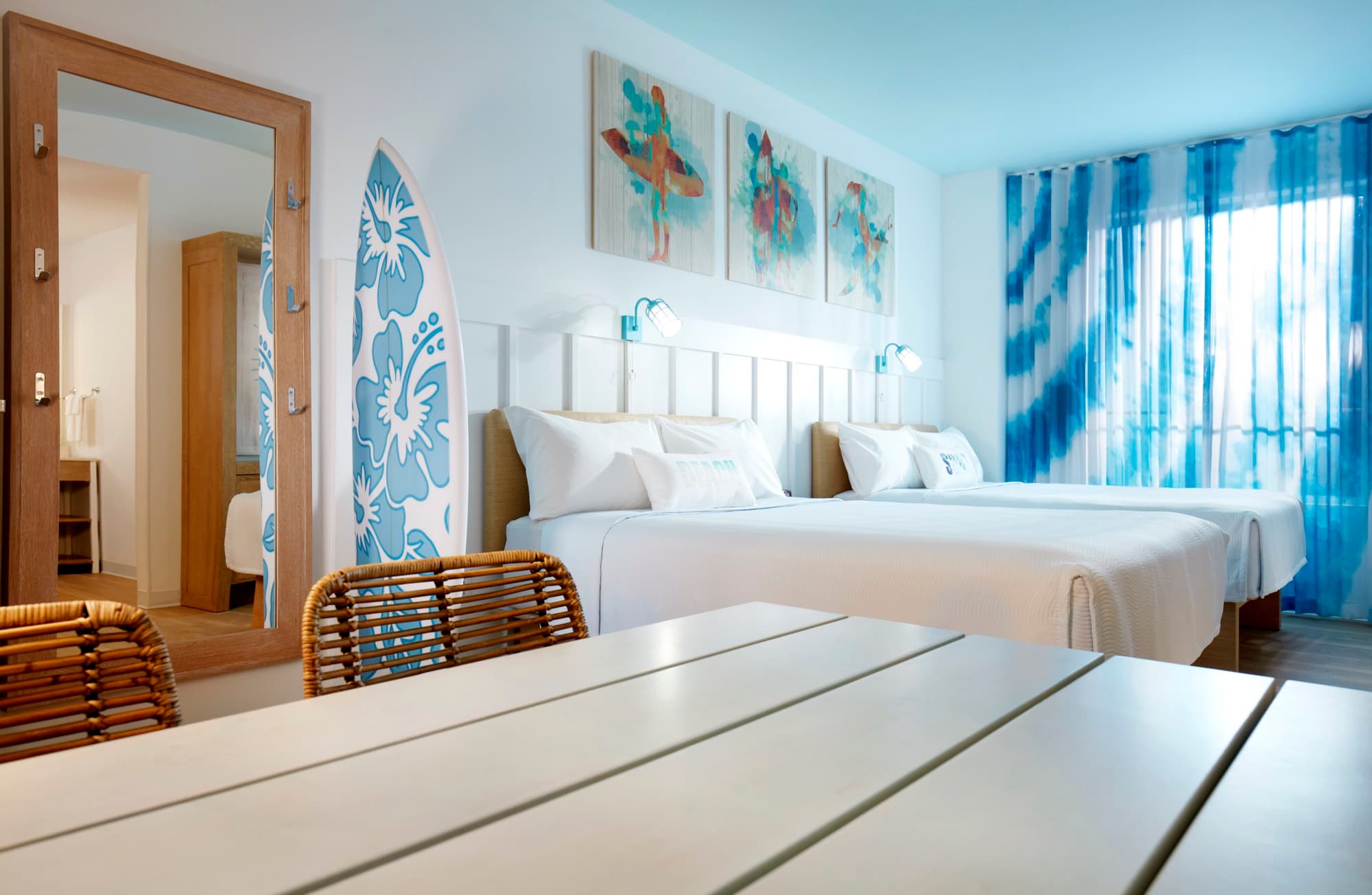 Universal Endless Summer - Surfside Inn and Suites