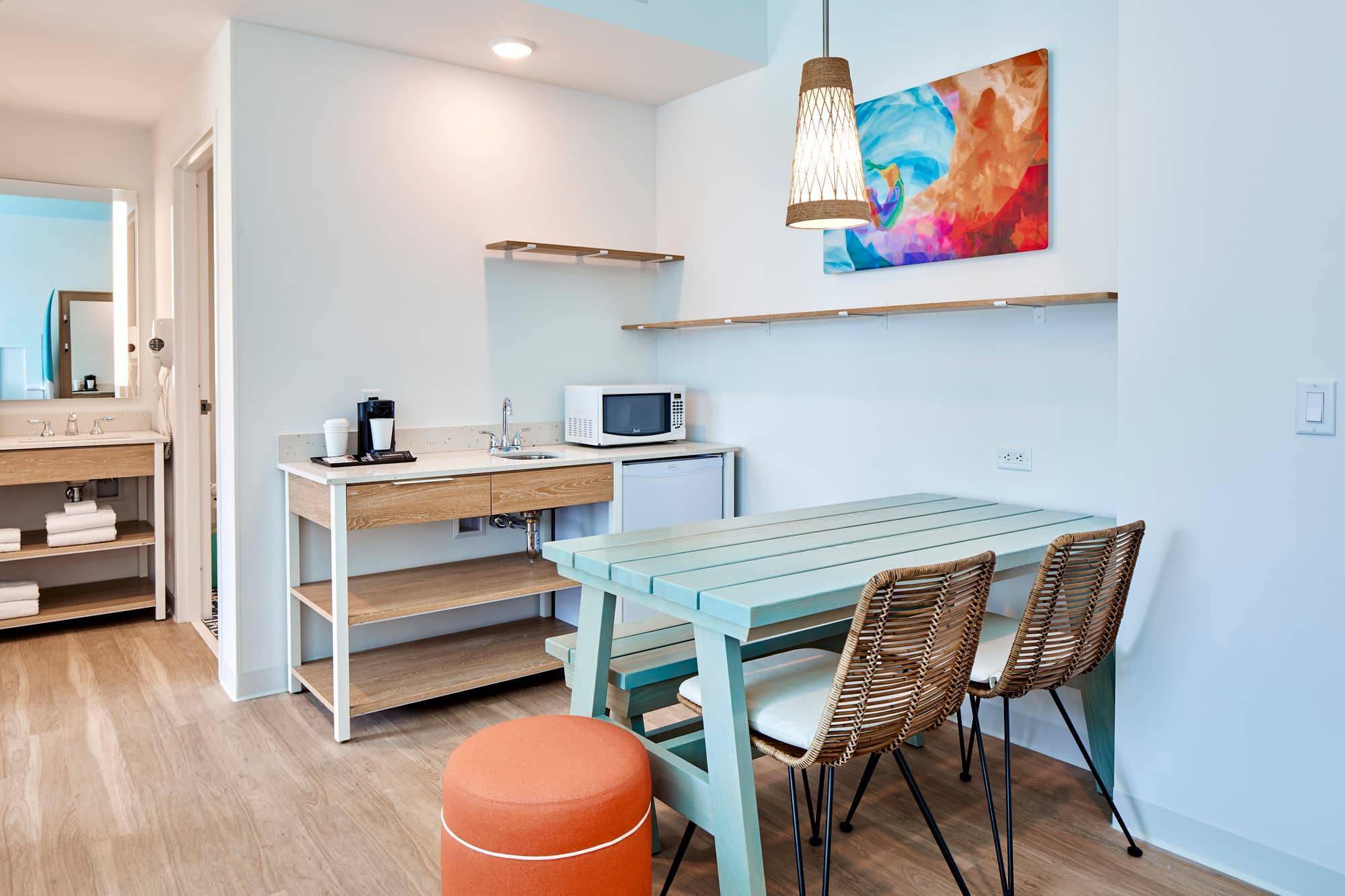 Universal Endless Summer - Surfside Inn and Suites