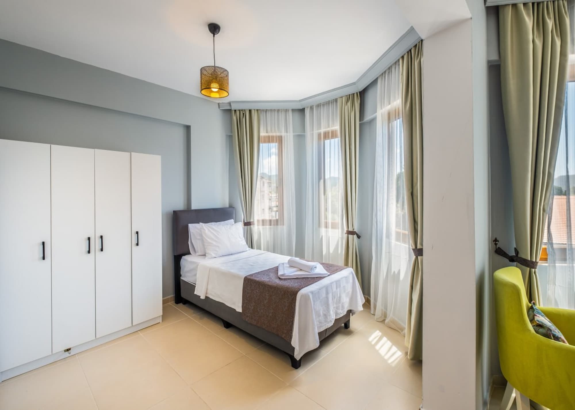 Himm HOTEL