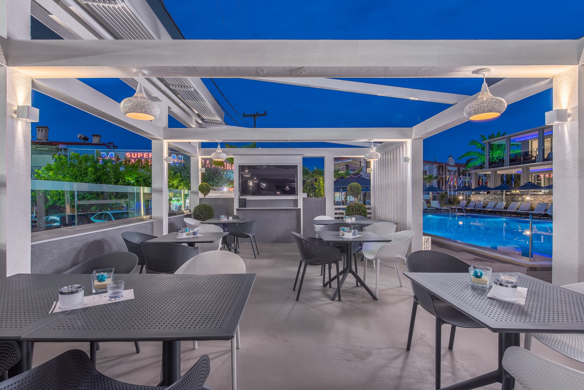 Dionysos Hotel and Studios