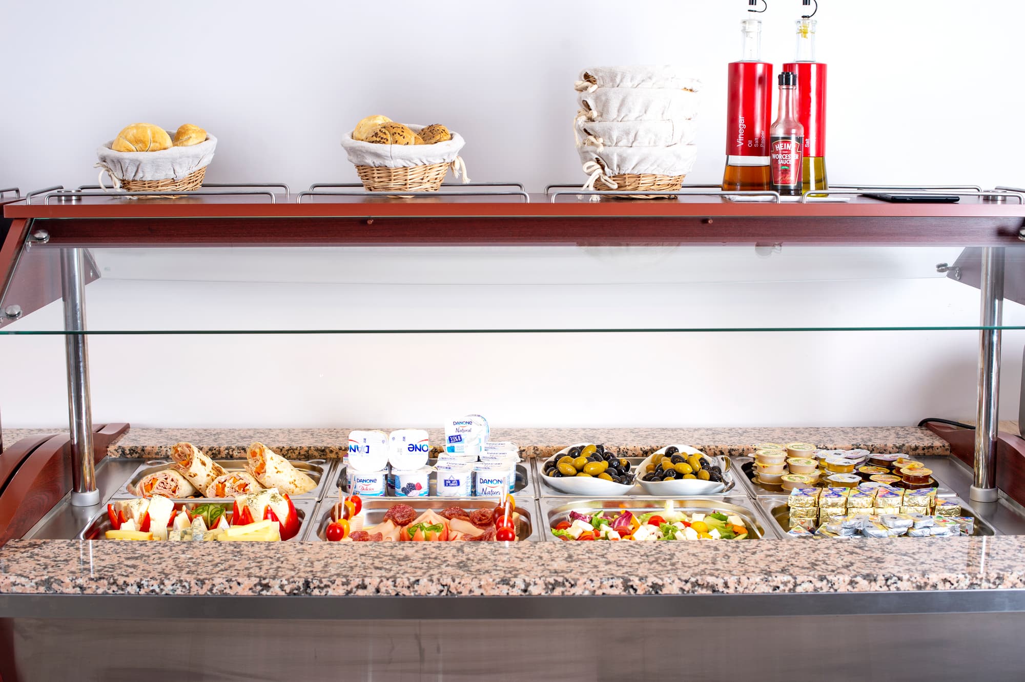 New Era Hotel, Restaurant