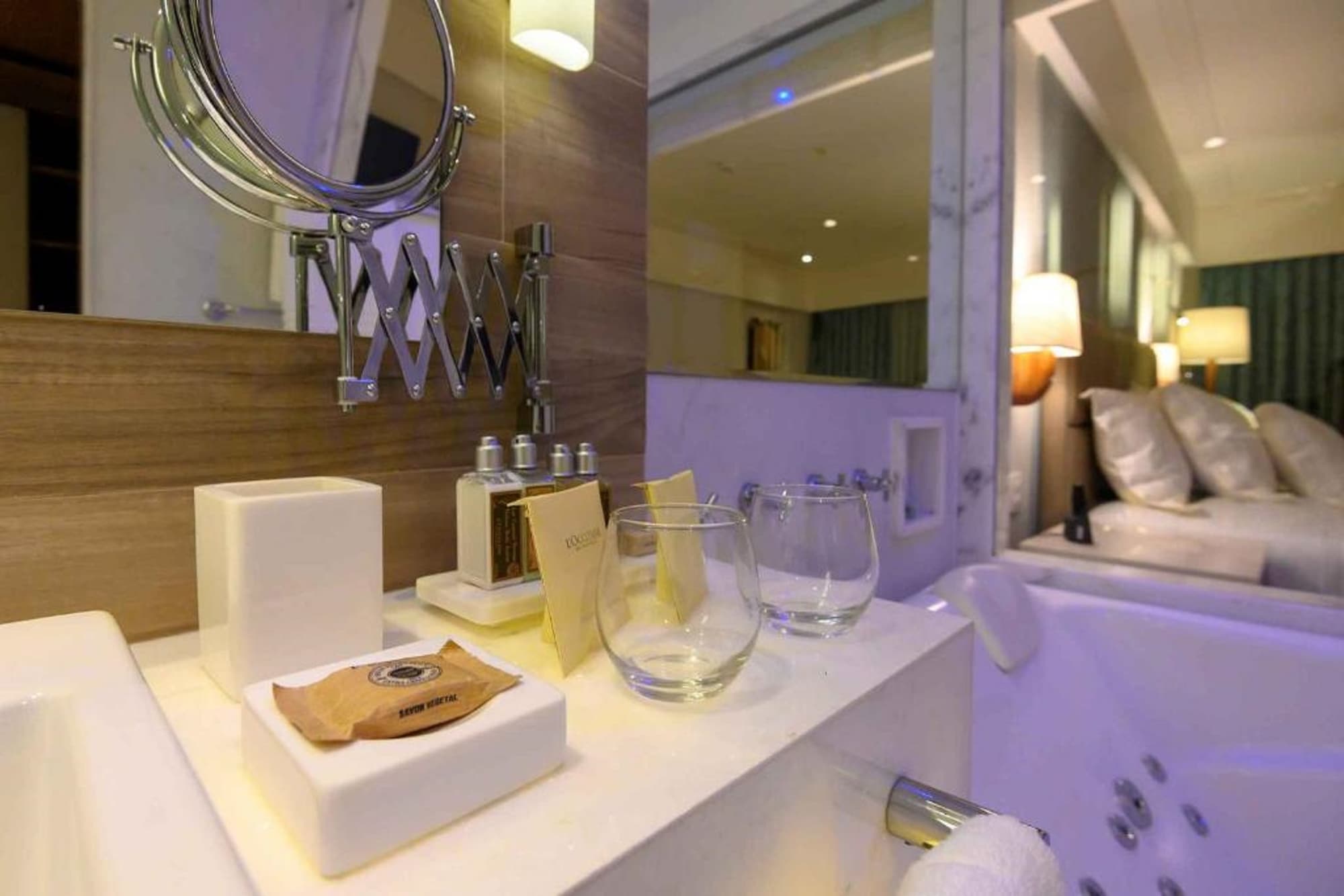 Vogal Luxury Beach Hotel & Spa