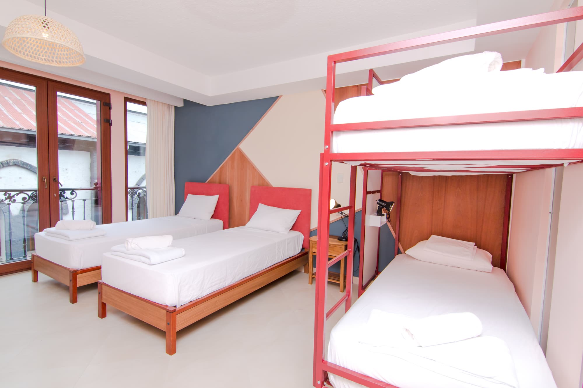 Socialtel Baños