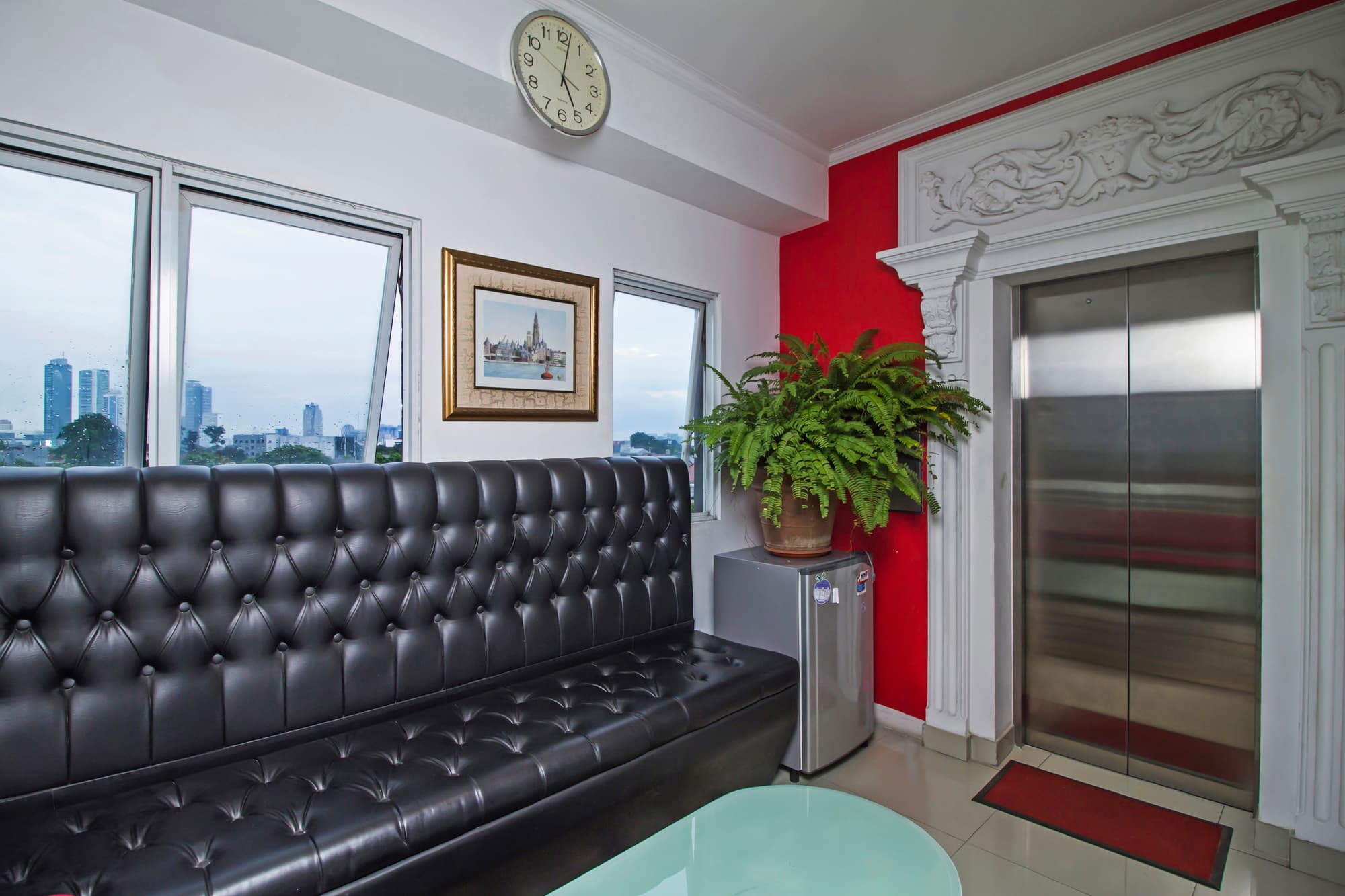 RedDoorz Plus @ Guntur Raya Setiabudi