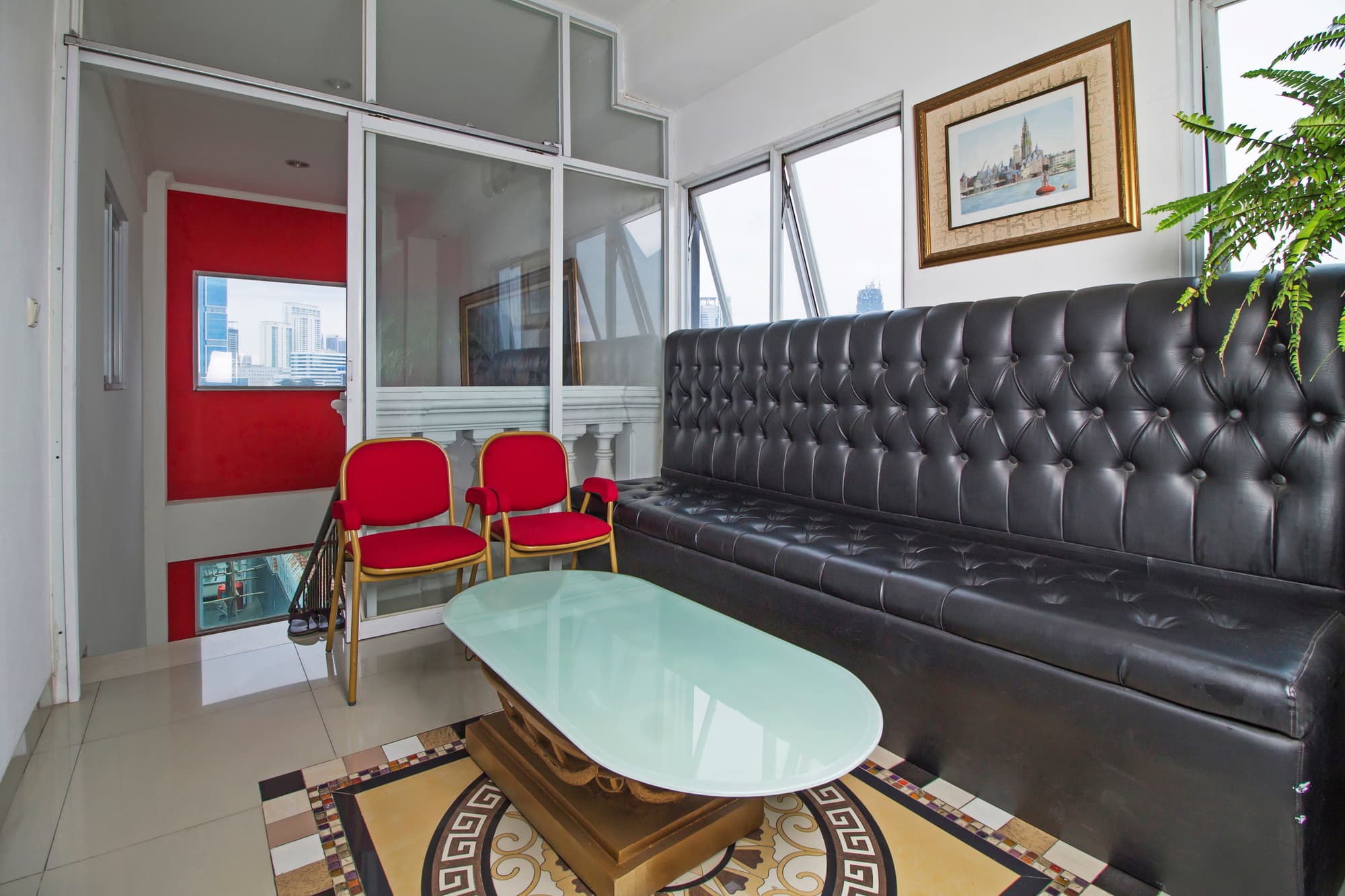 RedDoorz Plus @ Guntur Raya Setiabudi