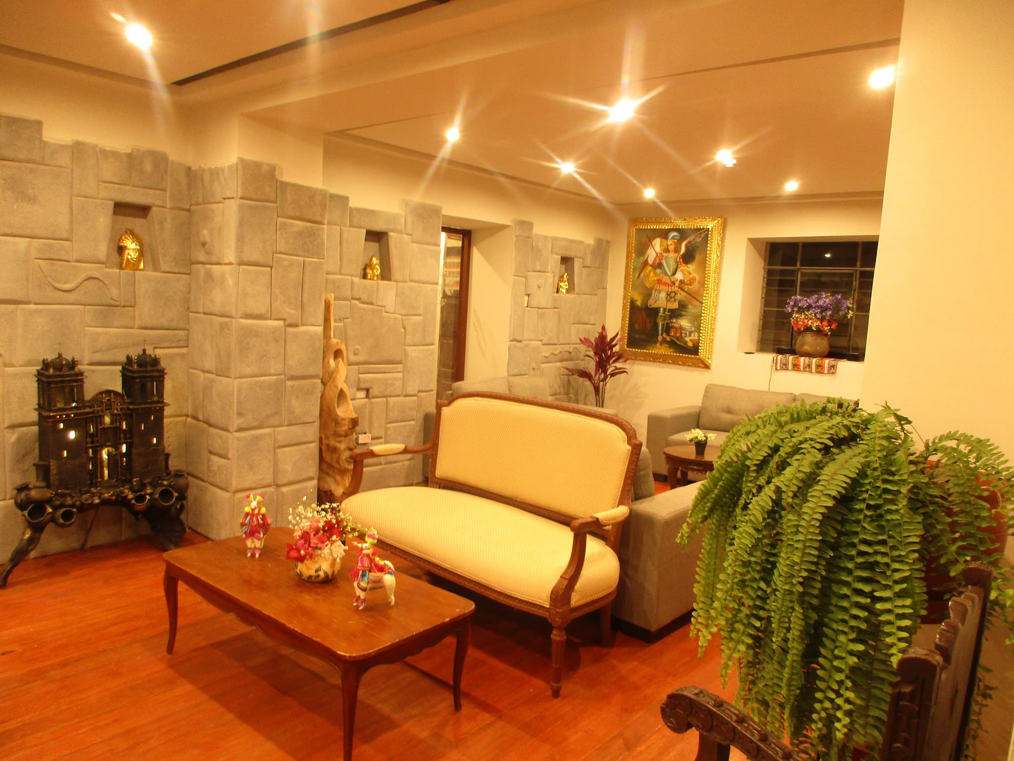 Hotel Boutique Gold Garden, Lobby