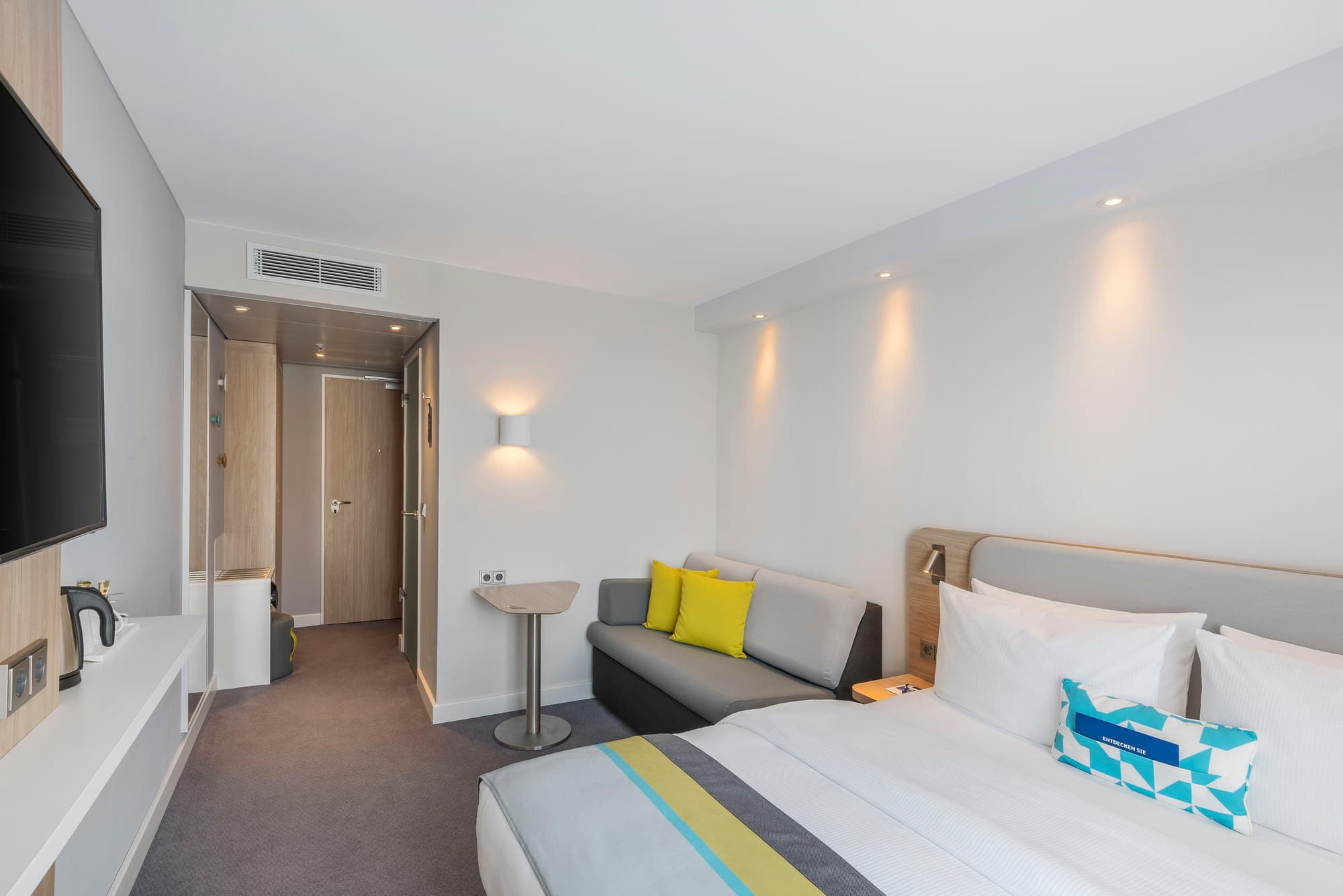 Premier Inn Leipzig City Hahnekamm, Room