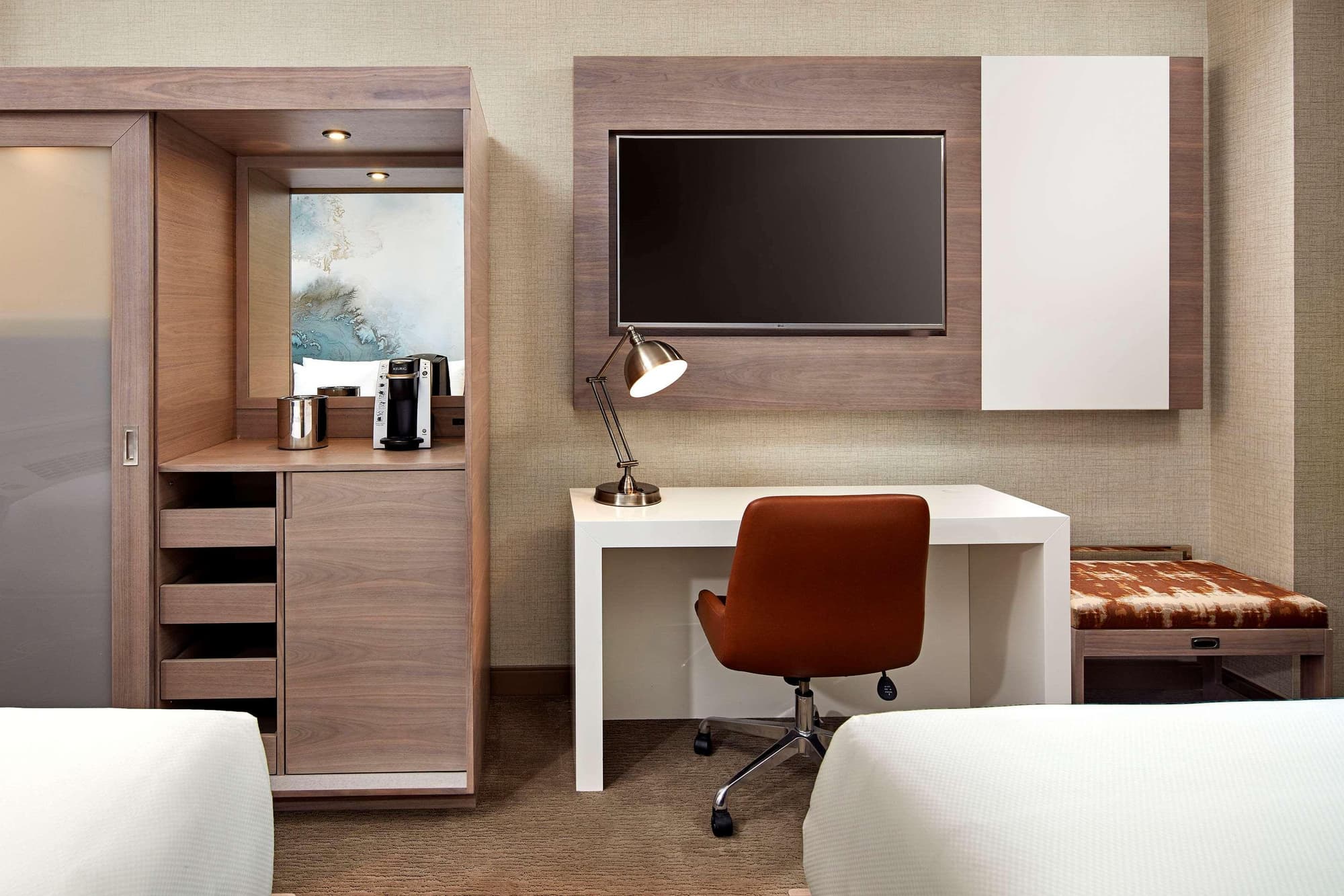 Anaheim Suites