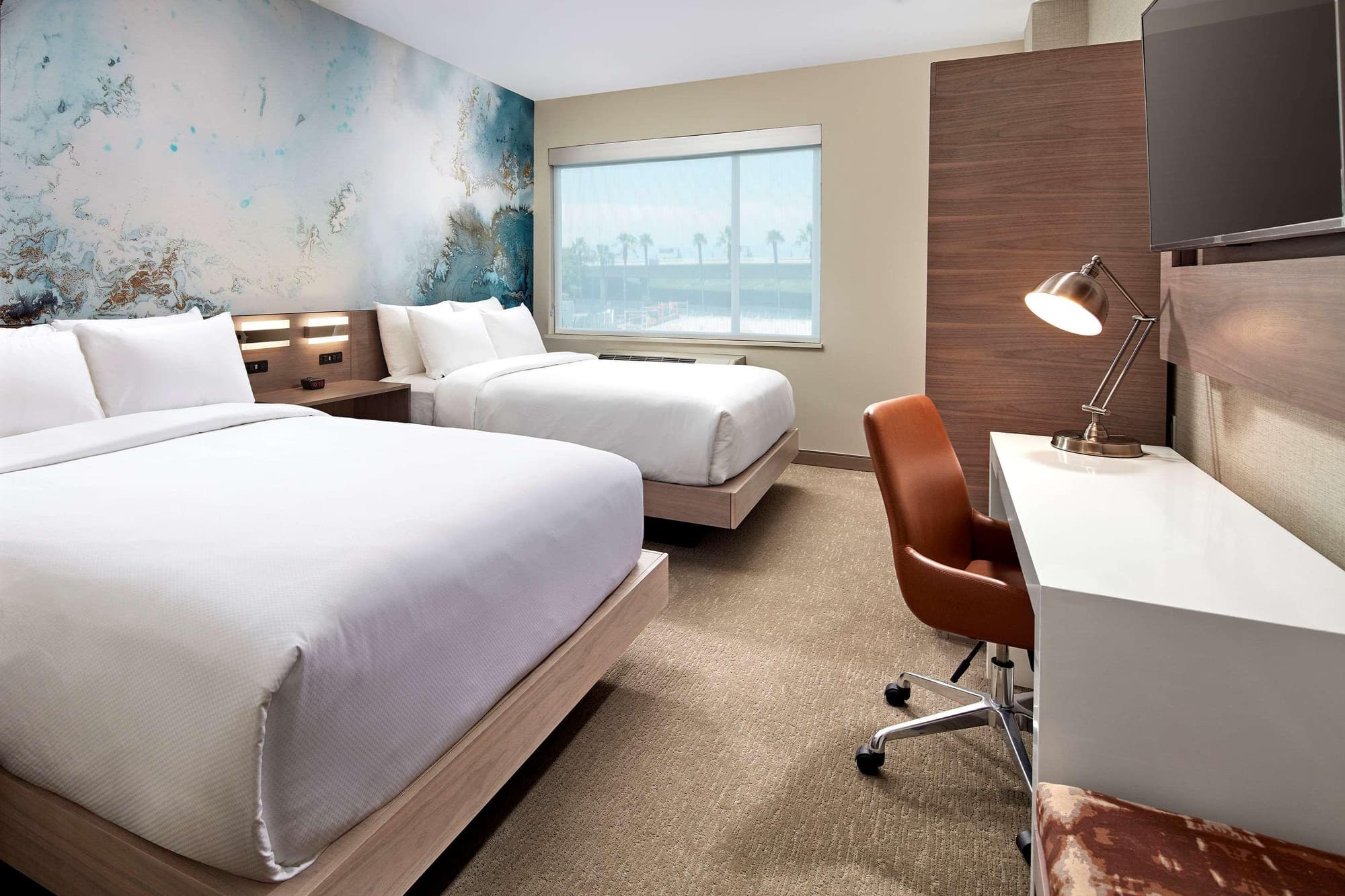 Anaheim Suites