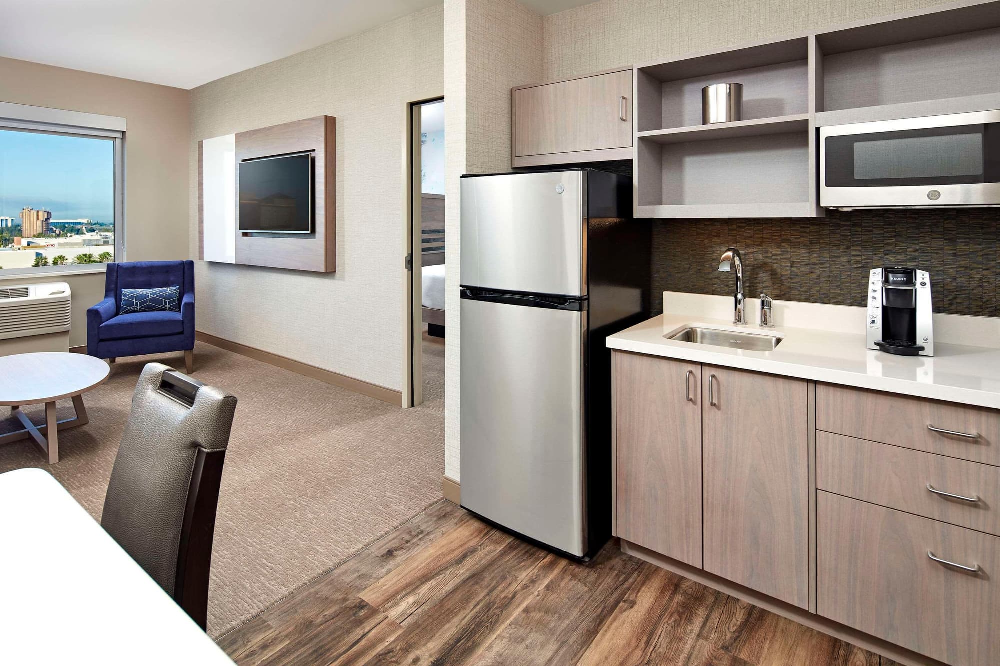 Anaheim Suites