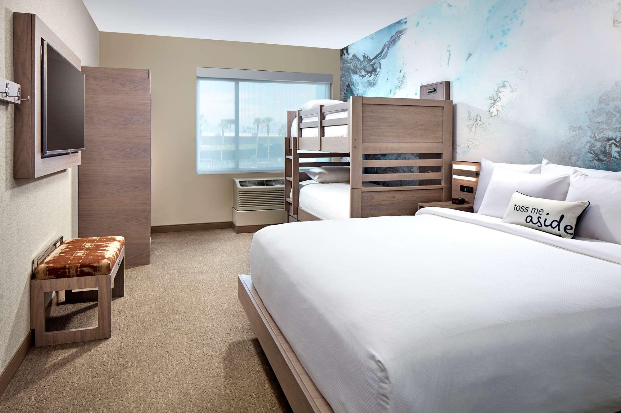 Anaheim Suites