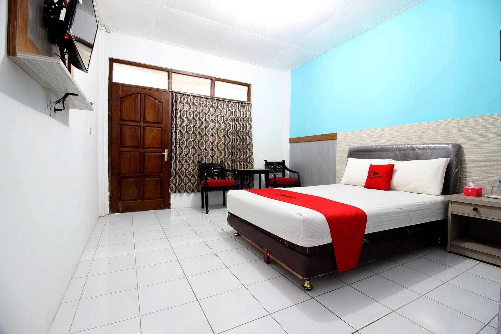 RedDoorz Plus Syariah near Lempuyangan Station 3