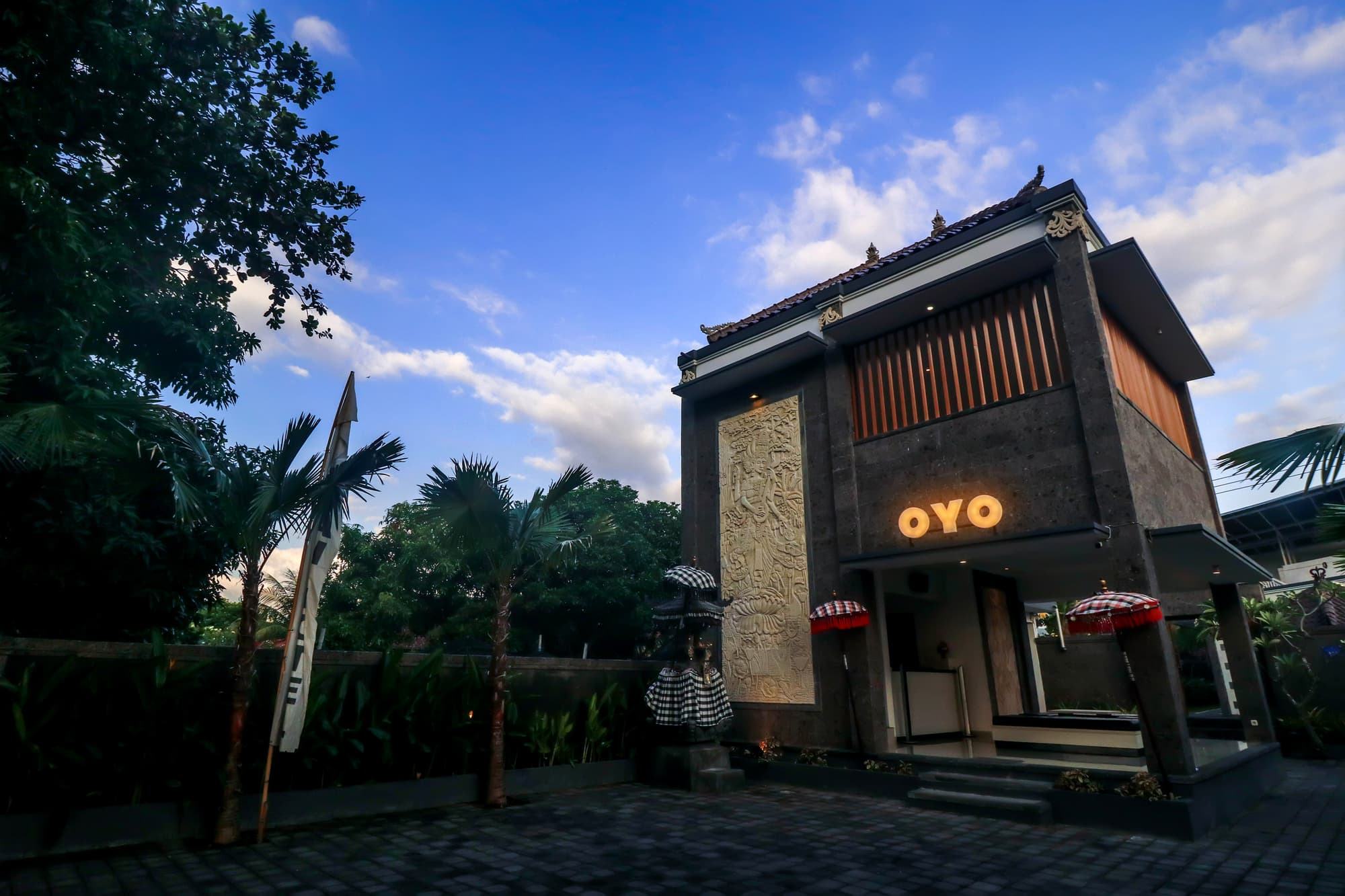 OYO 1051 De Loran Hotel