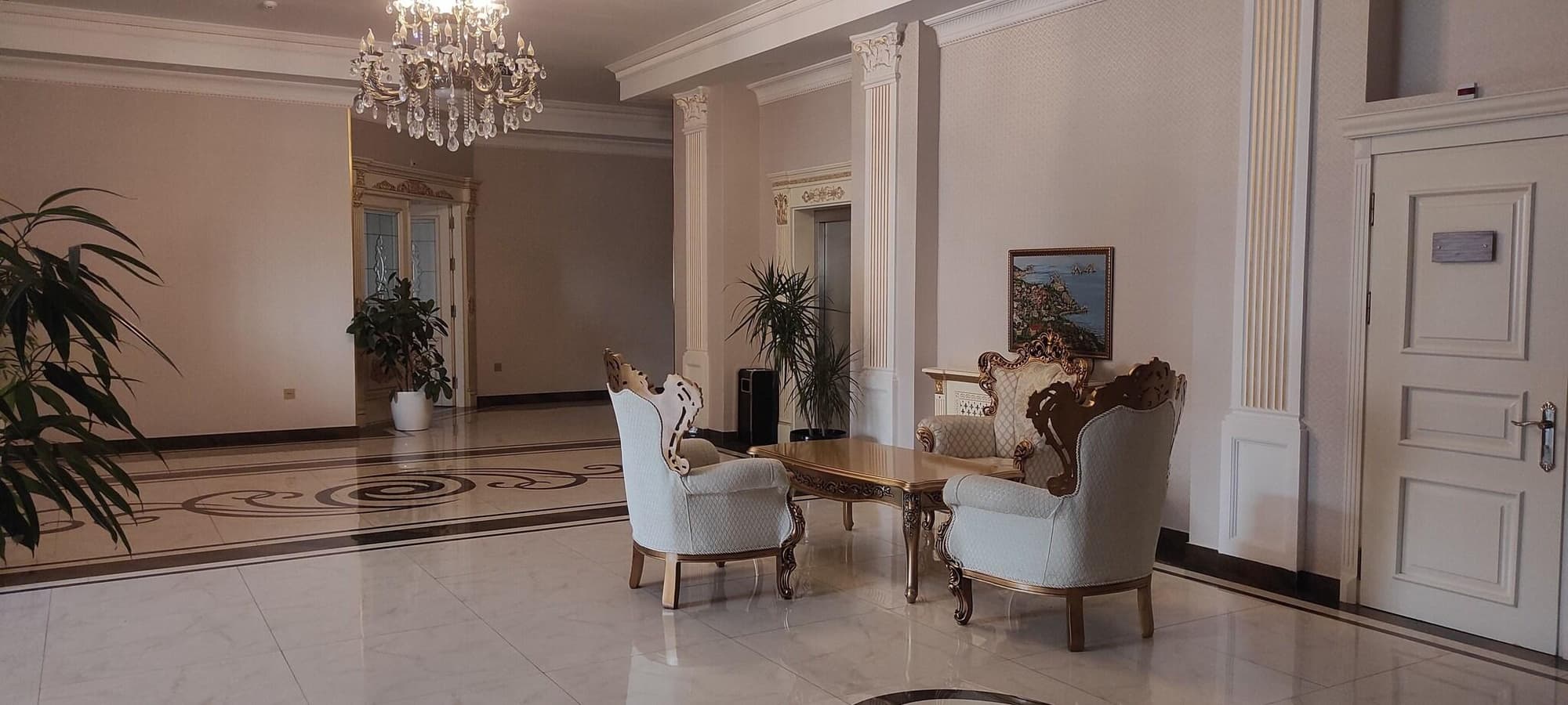 Premier Palace Apartment 1 Br Ggi